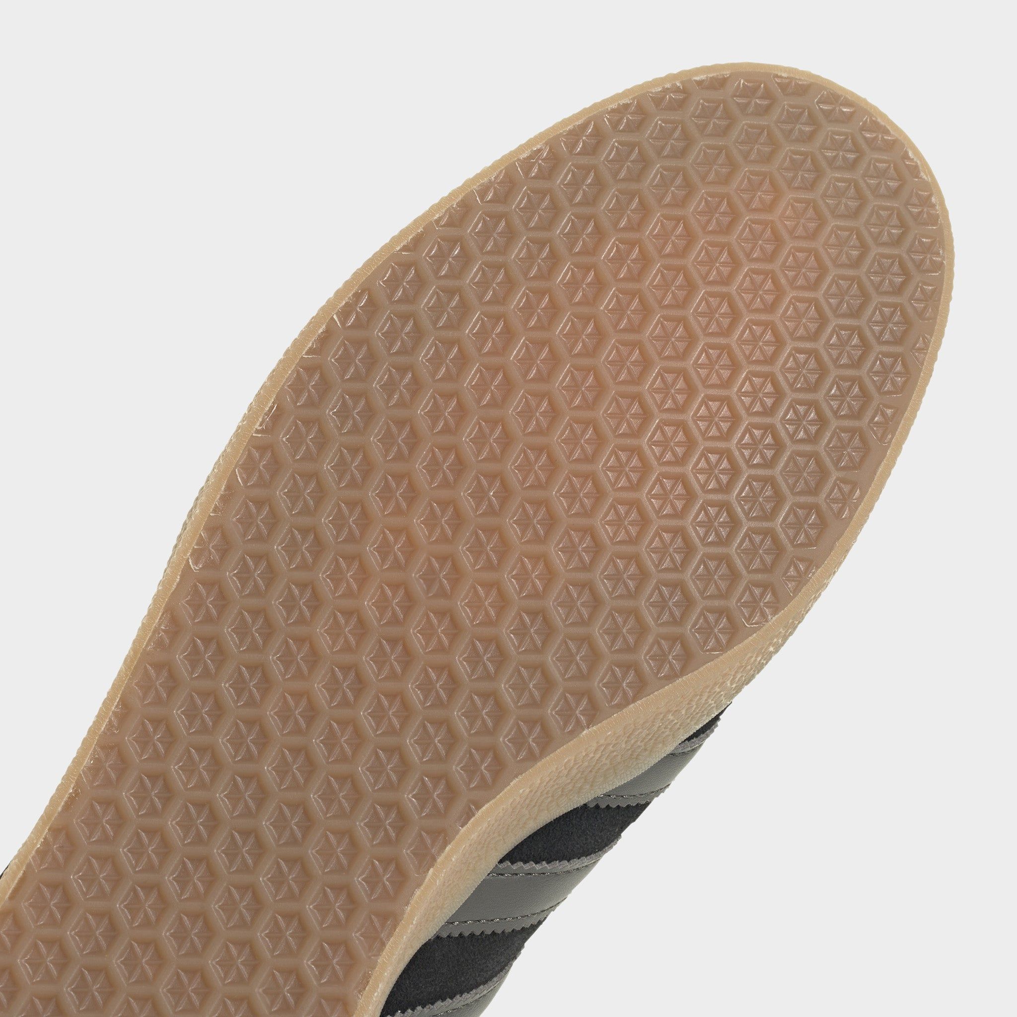 adidas Originals Gazelle Core Black / Pantone sold by JD Sports product image thumbnail 3