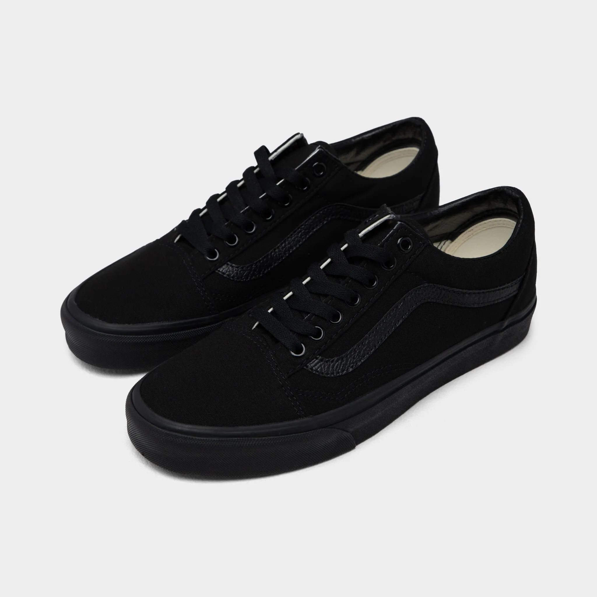 Vans Old Skool Black / Black sold by JD Sports product image thumbnail 2