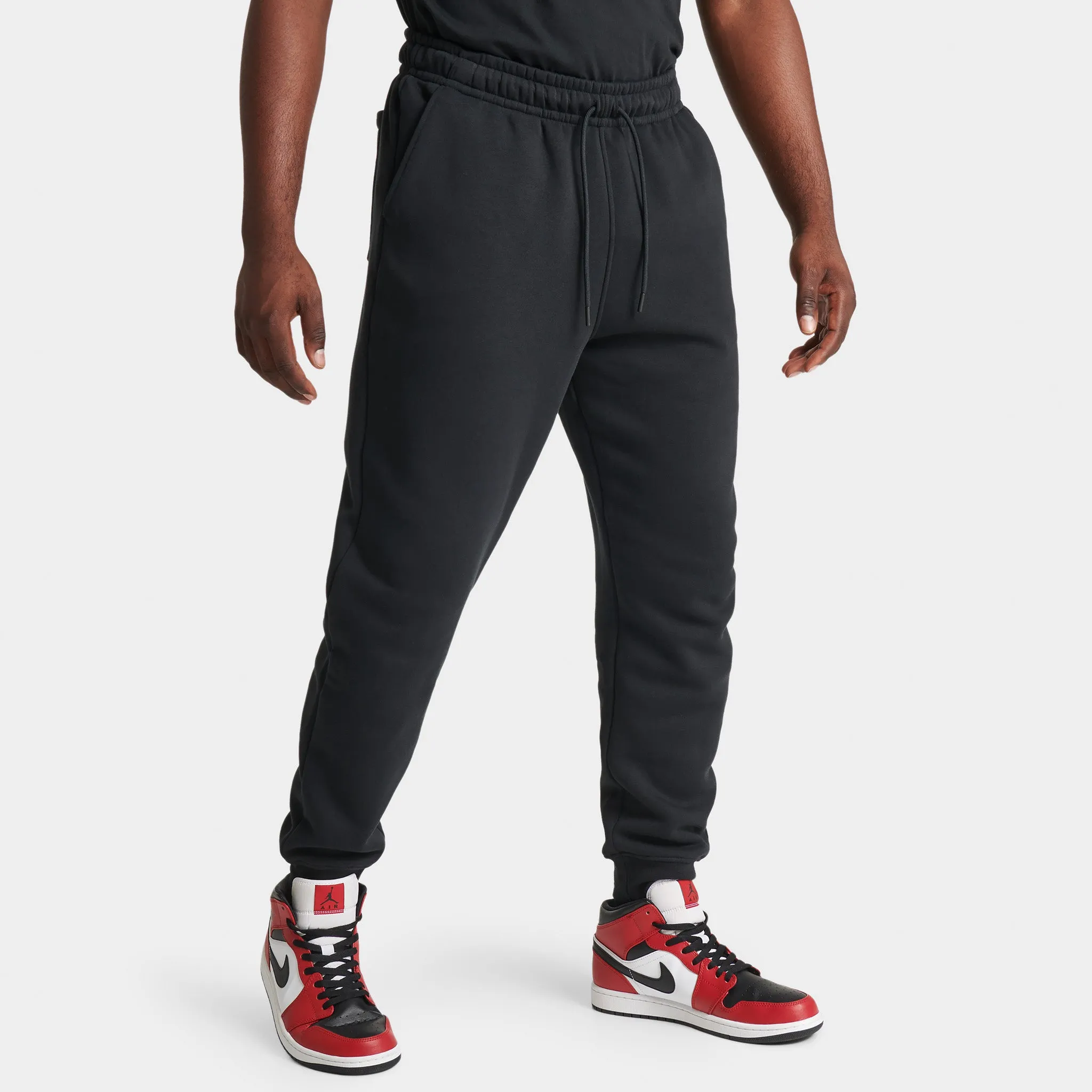 Jordan Essentials Fleece Pants Black / White sold by JD Sports product image thumbnail 3