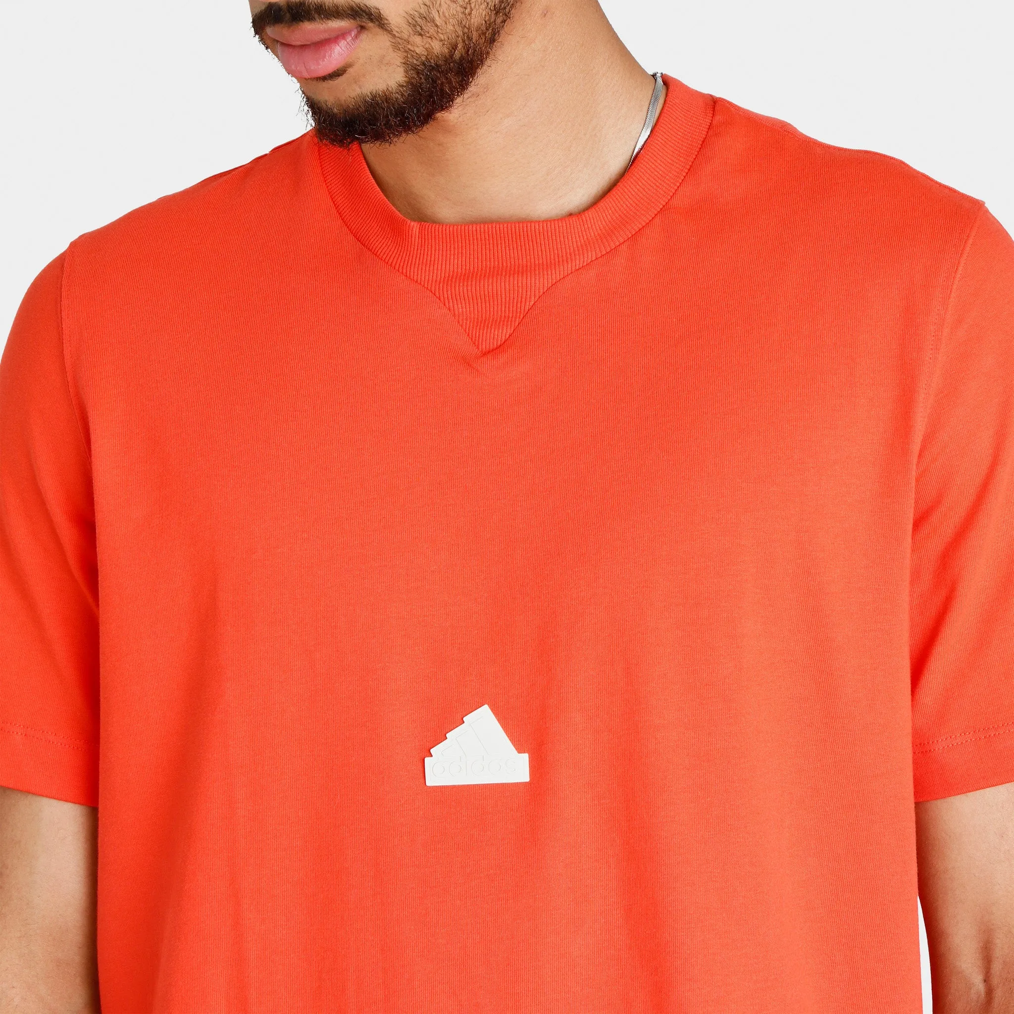 adidas Sportswear Classic T-shirt / Bright Red sold by JD Sports product image thumbnail 4