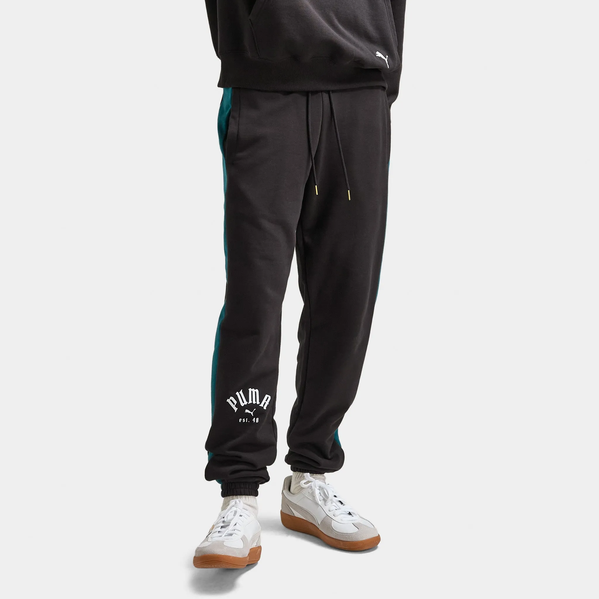 Puma CLASSICS PLAY.PARIS Sweatpants / Black sold by JD Sports product image thumbnail 3