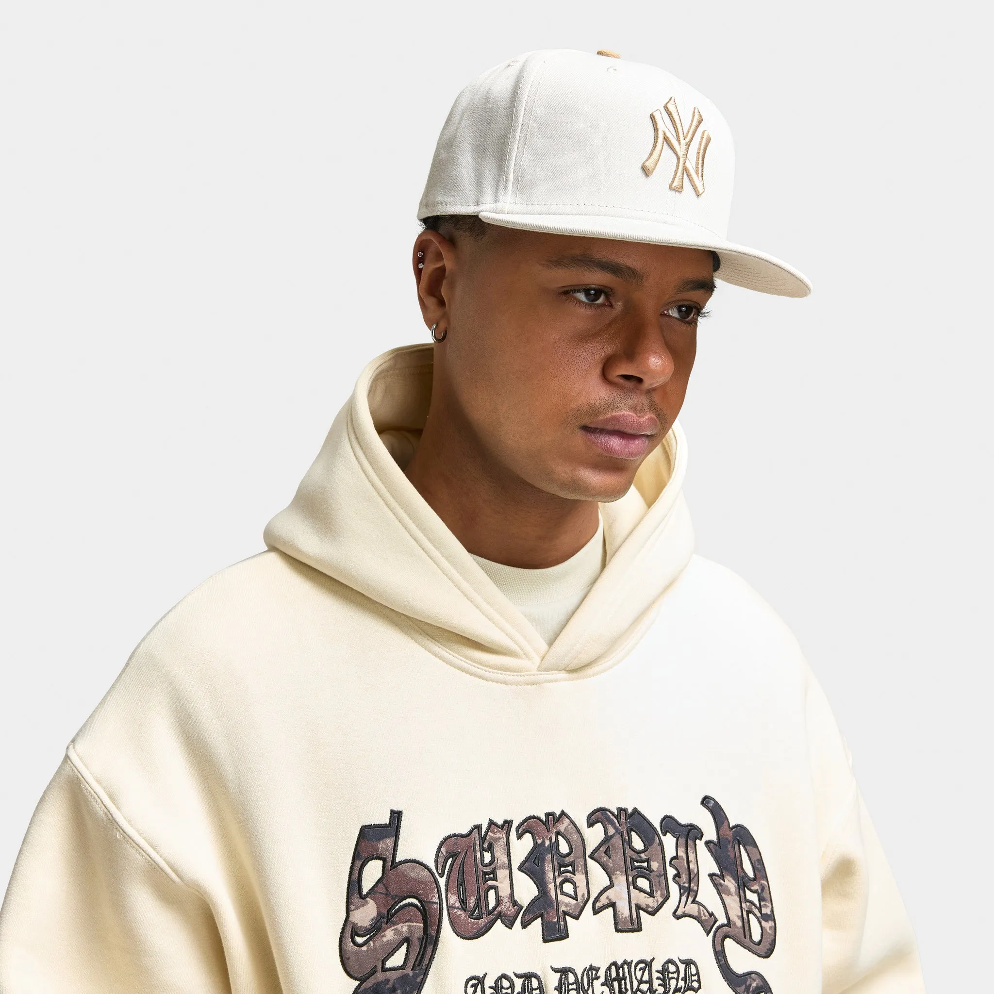 New Era 59Fifty New York Yankees Fitted Hat / Stone Khaki sold by JD Sports