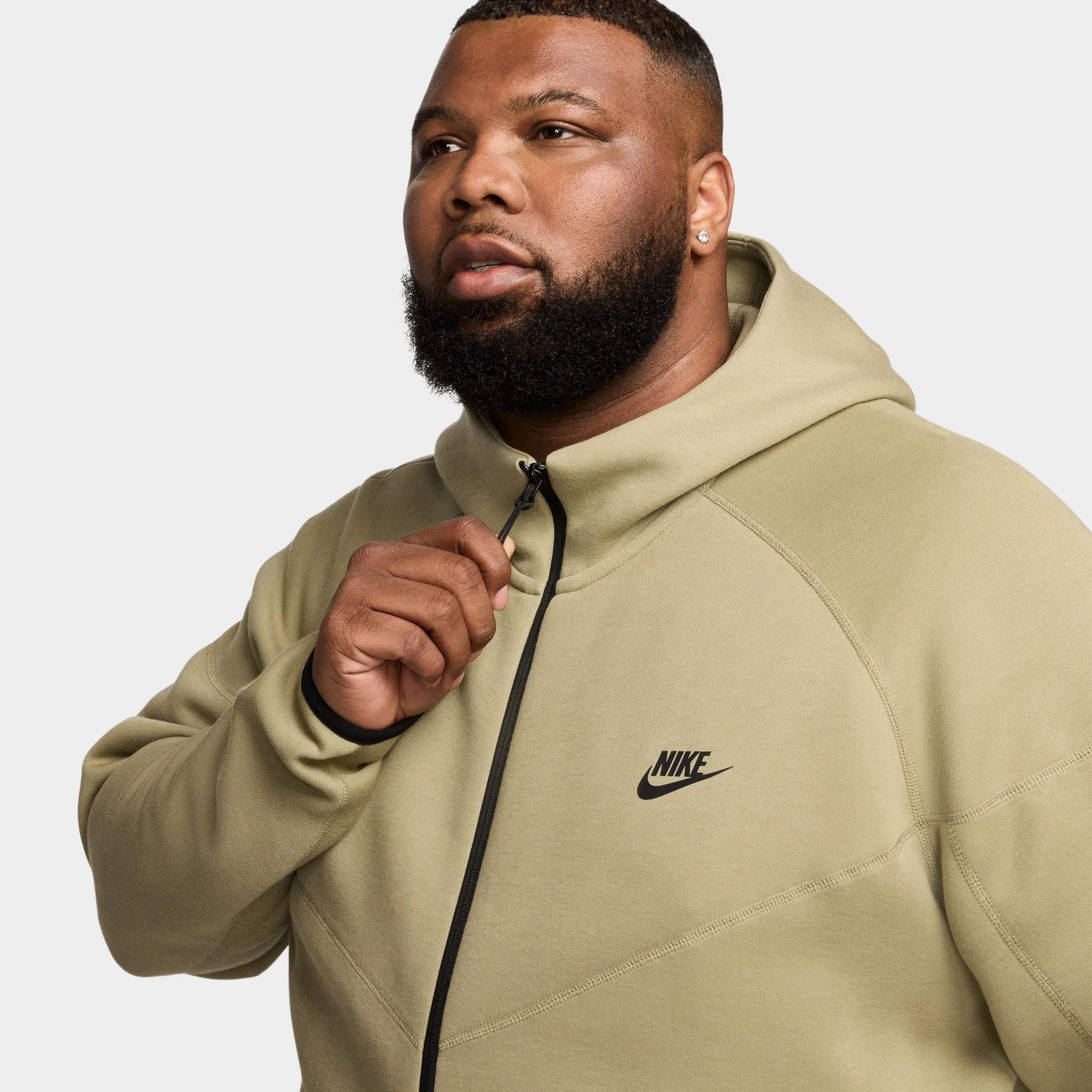 Nike Sportswear Tech Fleece Full-Zip Windrunner Hoodie / Neutral Olive sold by JD Sports product image thumbnail 4