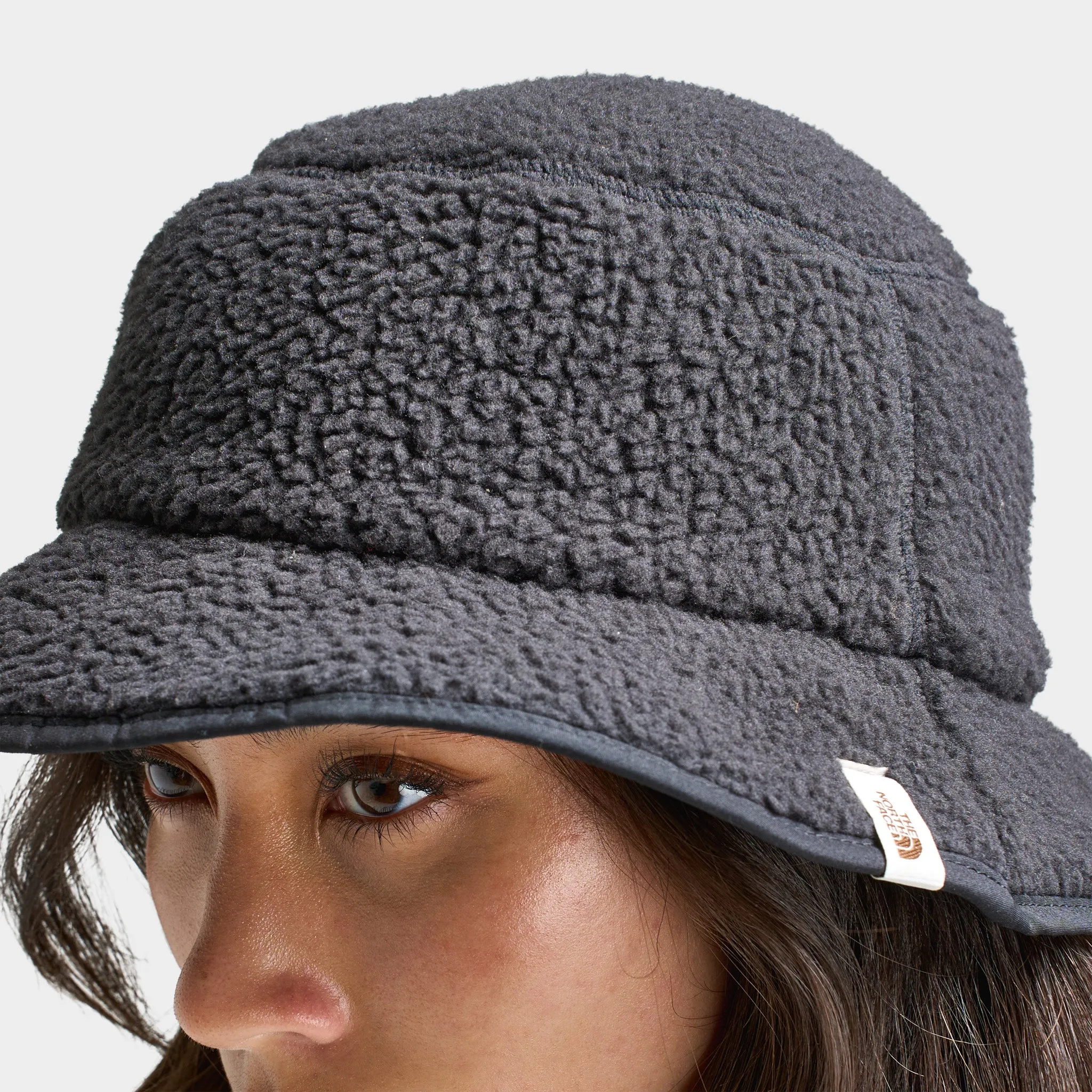 The North Face Cragmont Bucket Hat / TNF Black sold by JD Sports product image thumbnail 4