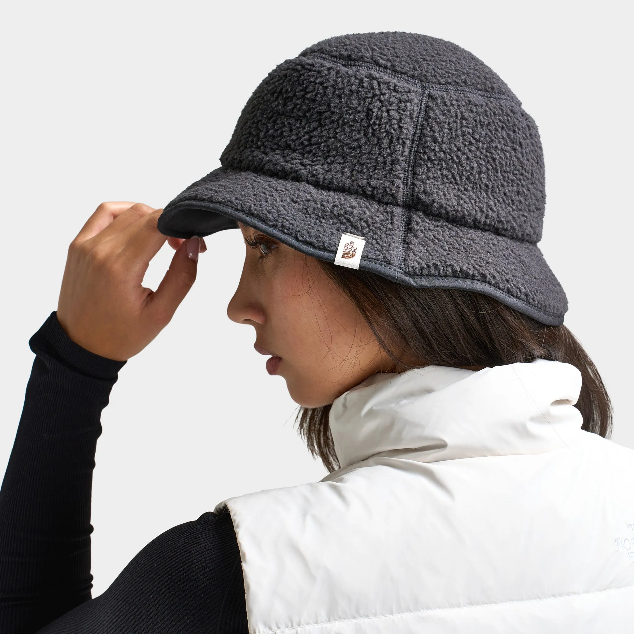 The North Face Cragmont Bucket Hat / TNF Black sold by JD Sports product image thumbnail 3