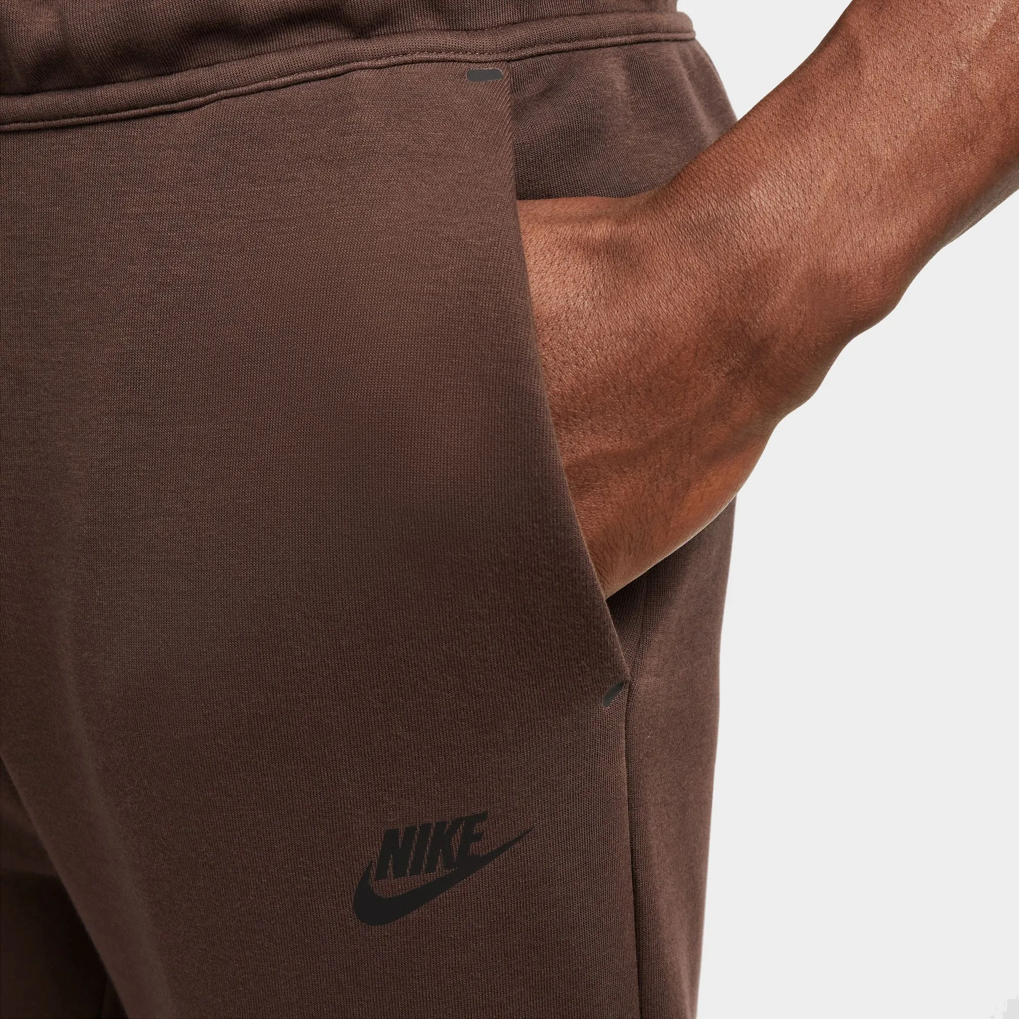Nike Tech Fleece Joggers Baroque Brown / Black sold by JD Sports product image thumbnail 4