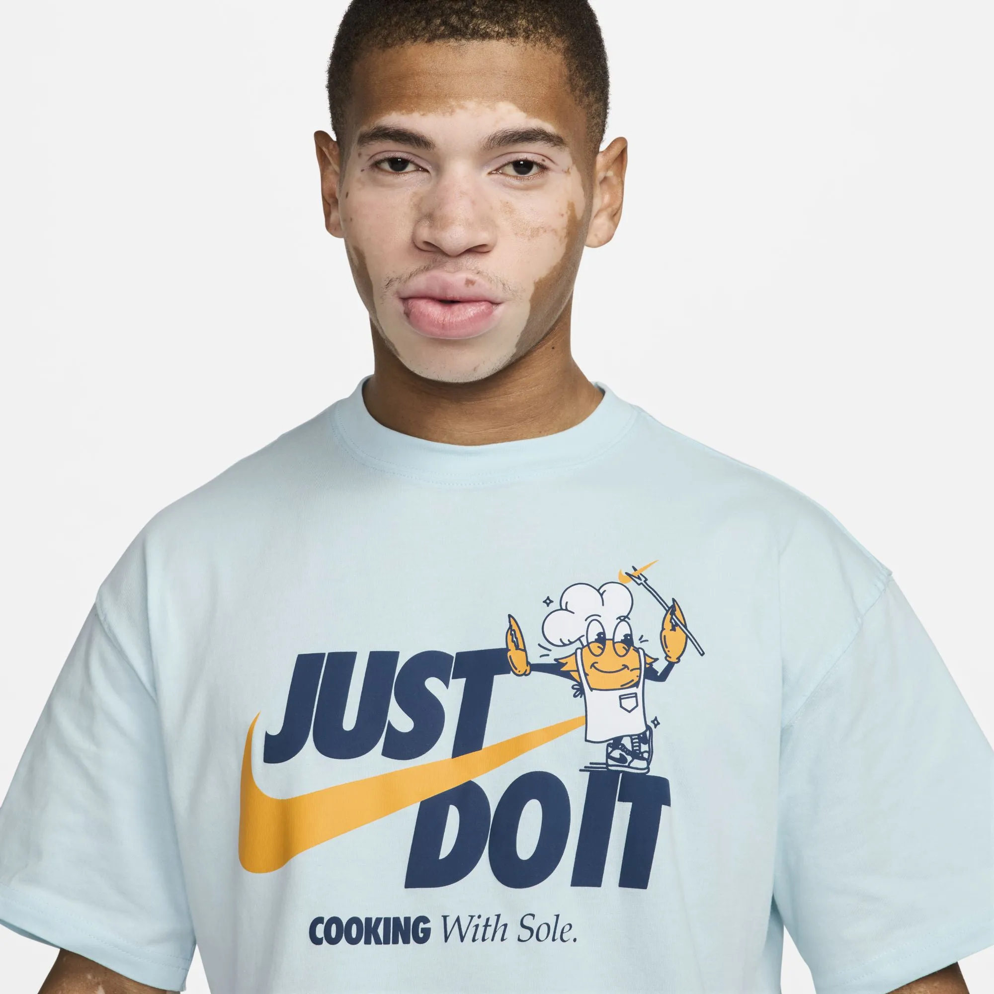 Nike Max90 T-Shirt / Glacier Blue sold by JD Sports product image thumbnail 2