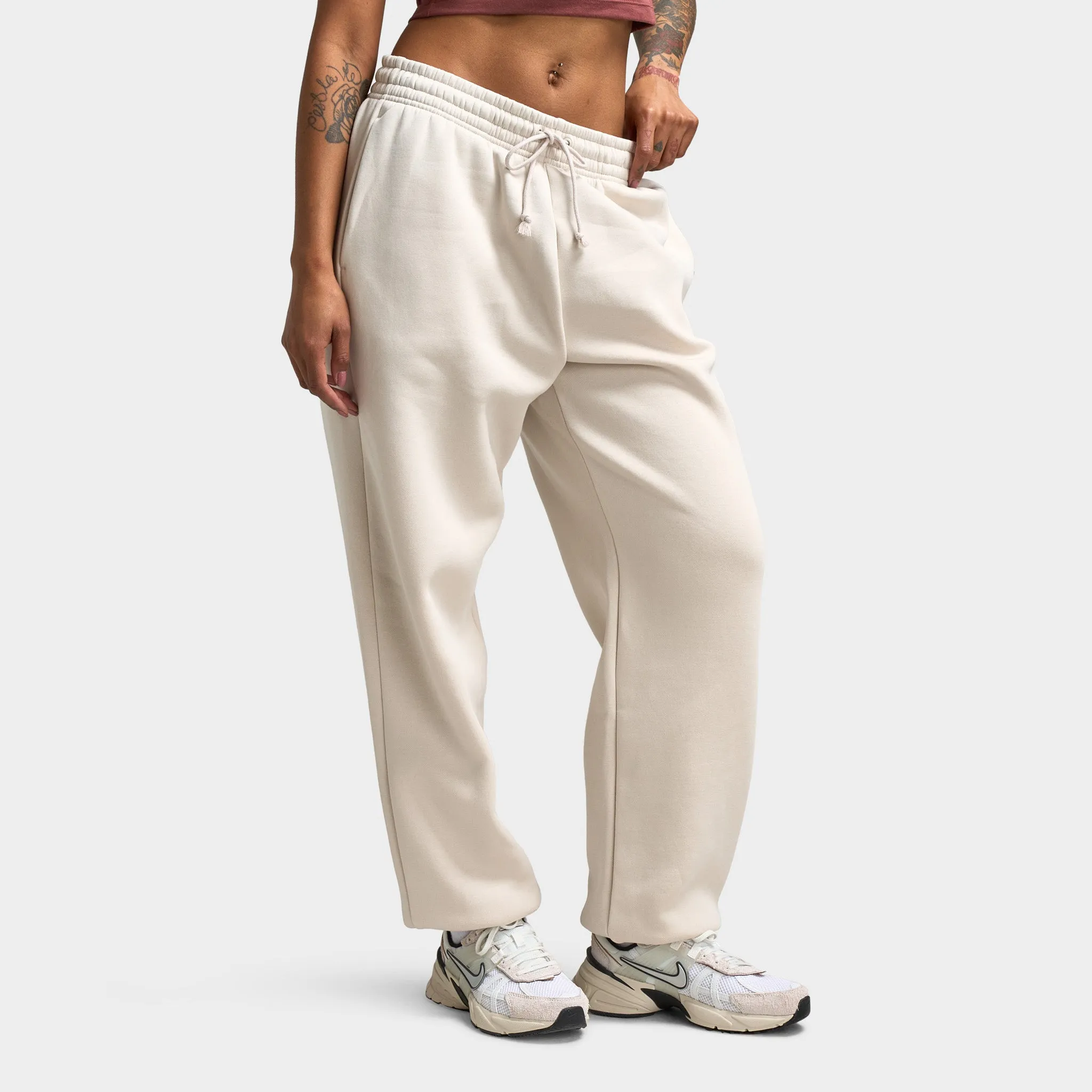 Nike Sportswear Women's Phoenix Fleece Oversized Sweatpants Light Orewood Brown / Sail sold by JD Sports product image thumbnail 3