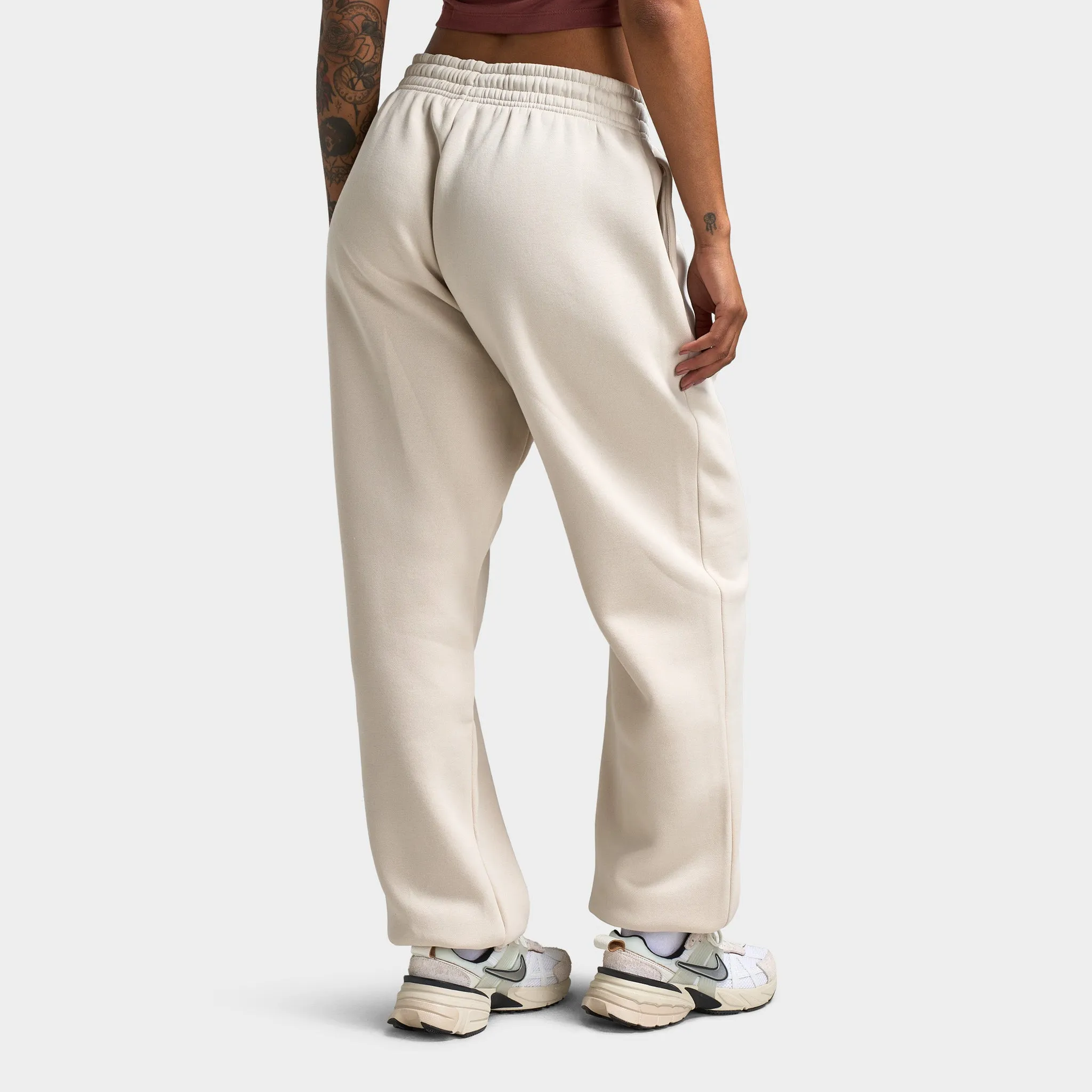 Nike Sportswear Women's Phoenix Fleece Oversized Sweatpants Light Orewood Brown / Sail sold by JD Sports product image thumbnail 2