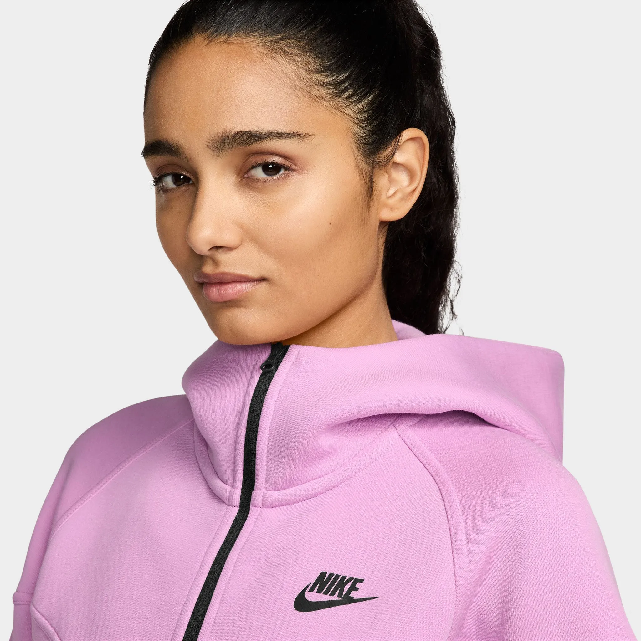 NSW Women's Tech Fleece Windrunner Beyond Pink / Black sold by JD Sports product image thumbnail 3
