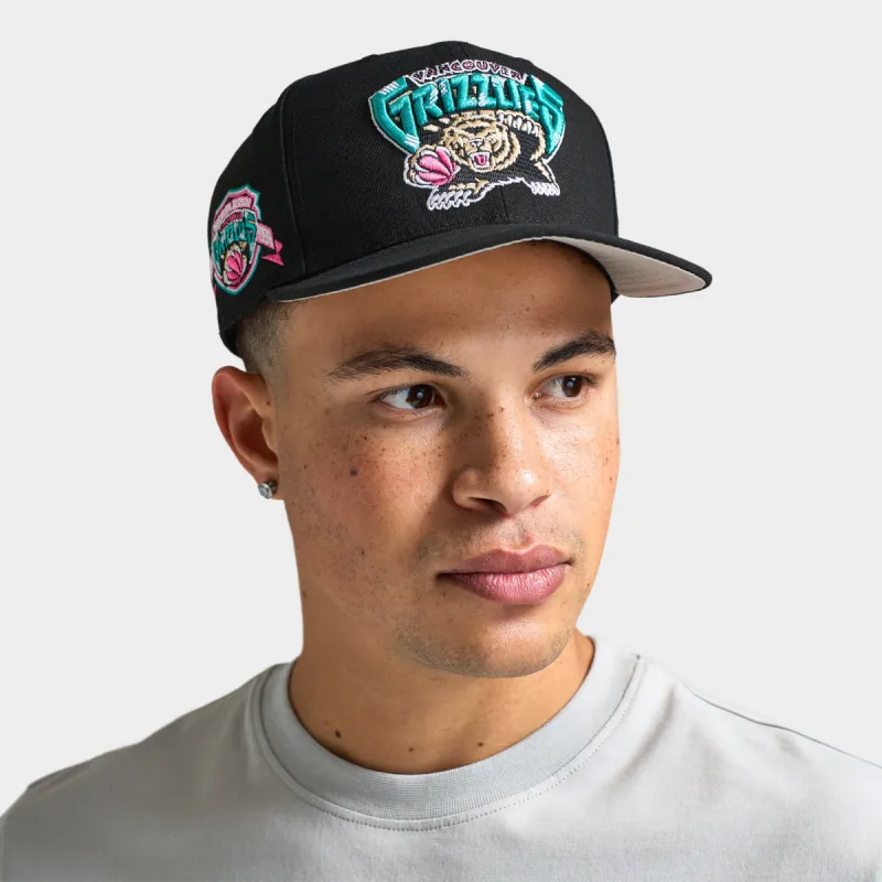Mitchell & Ness Vancouver Grizzlies Neon Tropical Snapback / Black sold by JD Sports