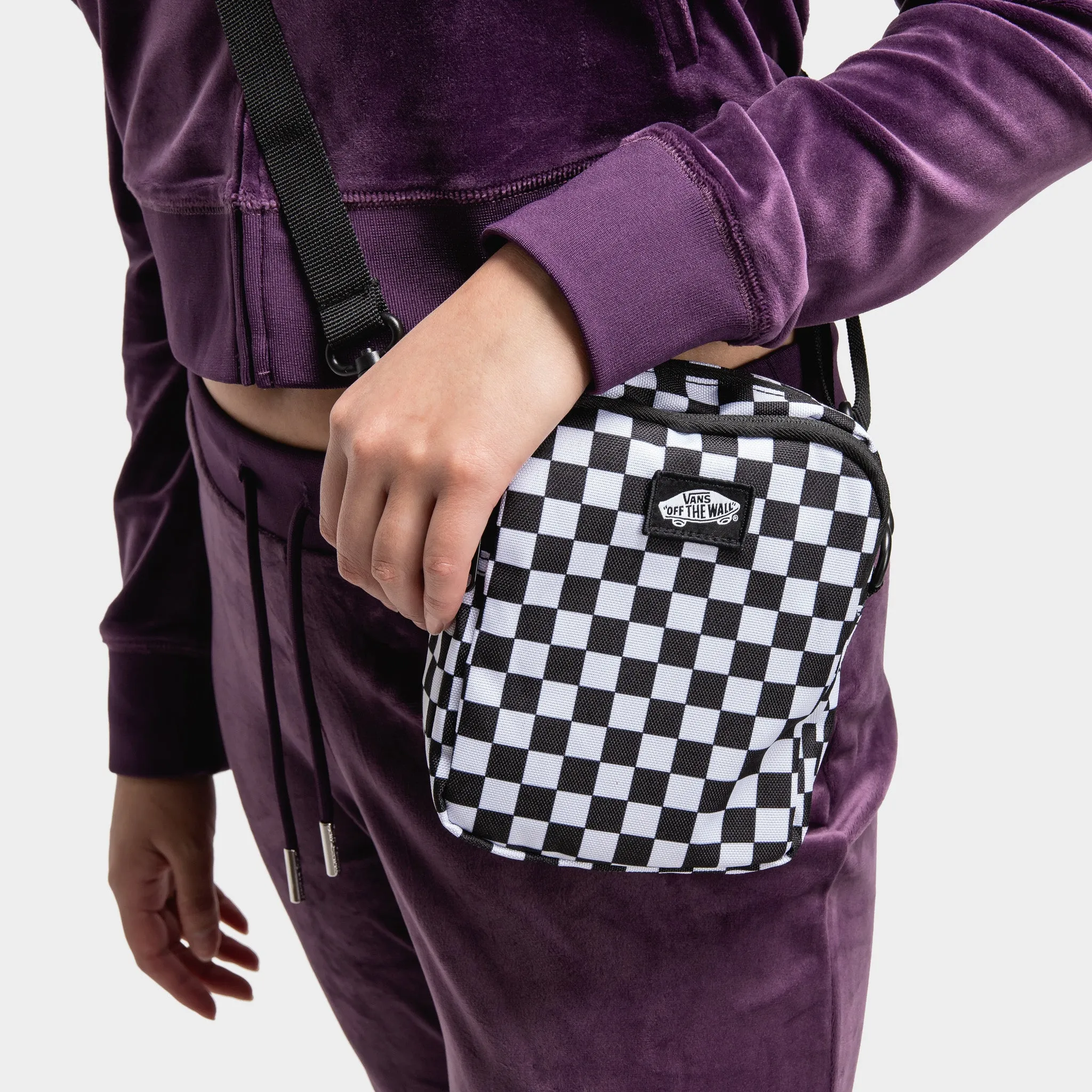Vans Go Getter Crossbody Black / White Checkerboard sold by JD Sports product image thumbnail 3