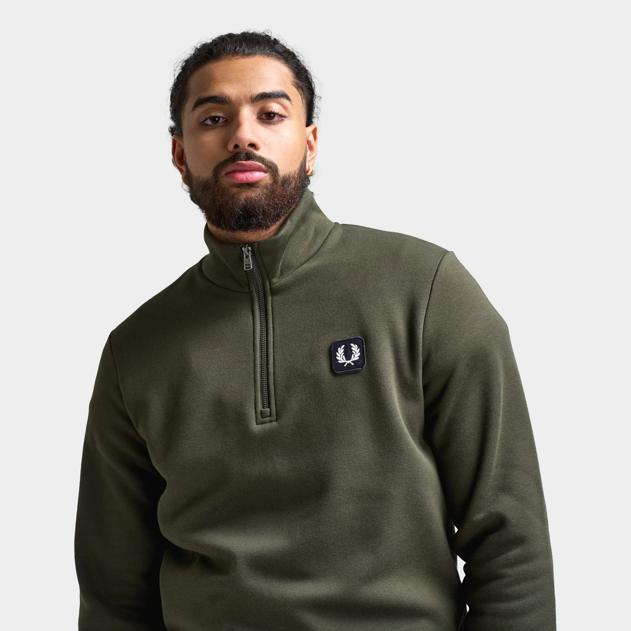 Fred Perry Badge Half Zip Sweatshirt / Hunting Green sold by JD Sports product image thumbnail 3