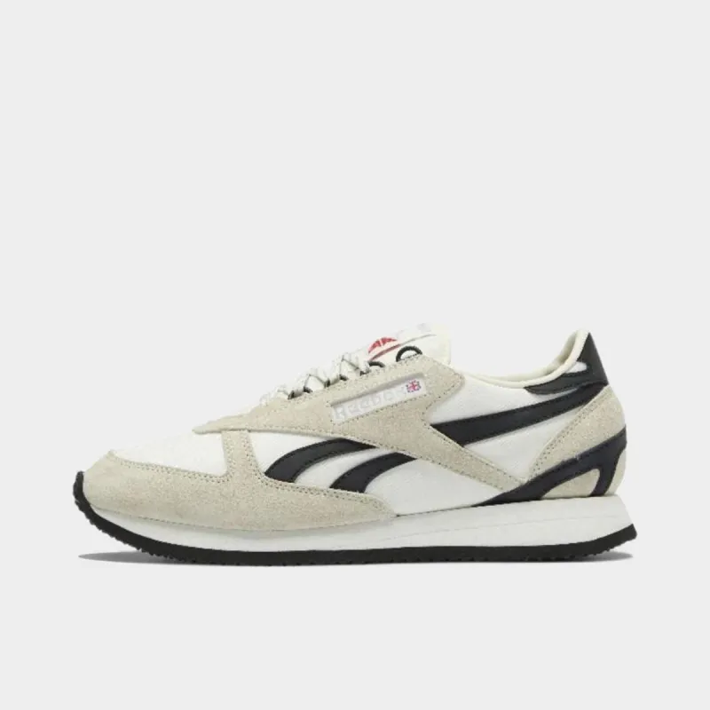 Reebok Victory Classic White / Chalk sold by JD Sports