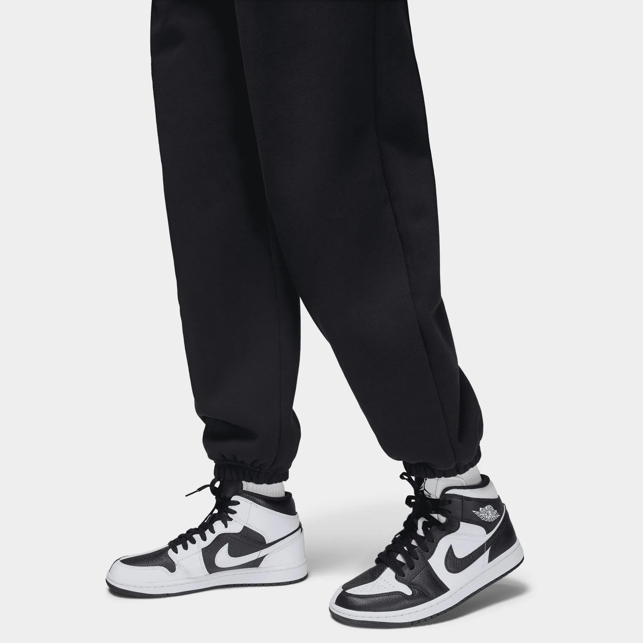Jordan Women's Flight Fleece Pants / Black sold by JD Sports product image thumbnail 4