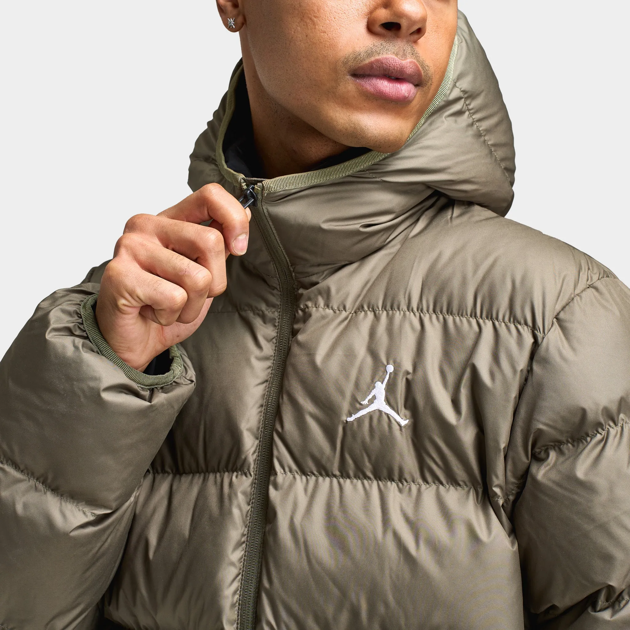 Jordan Brooklyn Puffer Jacket Medium Olive / Black sold by JD Sports product image thumbnail 4