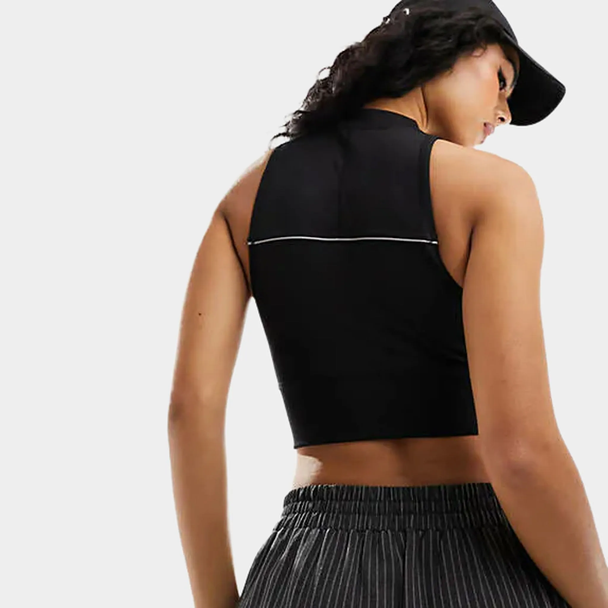 The North Face Women's Piping Rib Knit Top / TNF Black sold by JD Sports product image thumbnail 2