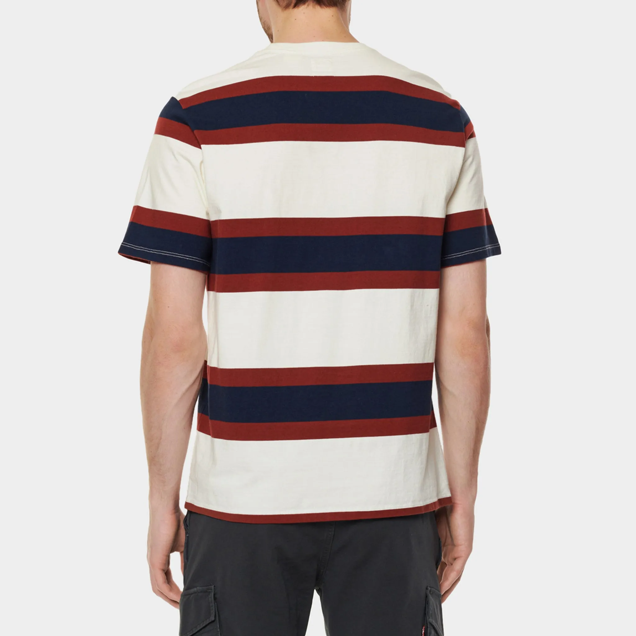 Levi's Relaxed Fit Pocket T-Shirt / Mustang Egret sold by JD Sports product image thumbnail 2