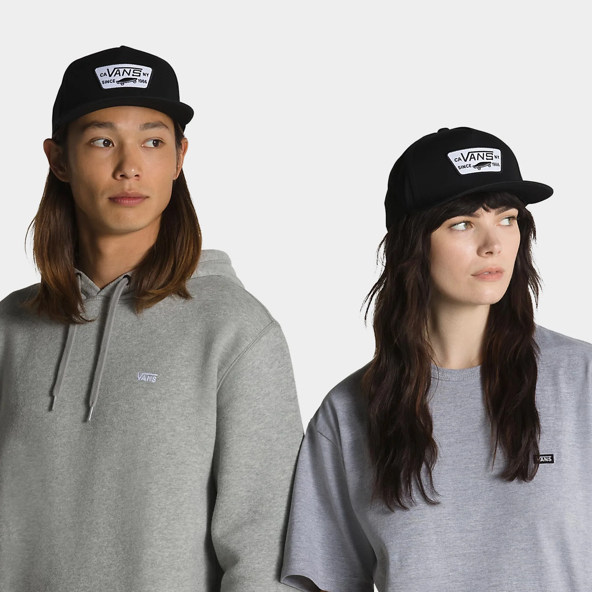 Vans Full Patch Snapback / True Black sold by JD Sports