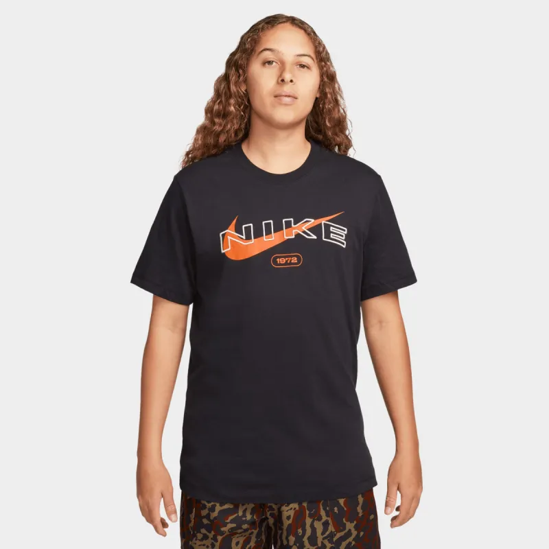 Nike Sportswear Club Futura T-shirt / Black sold by JD Sports