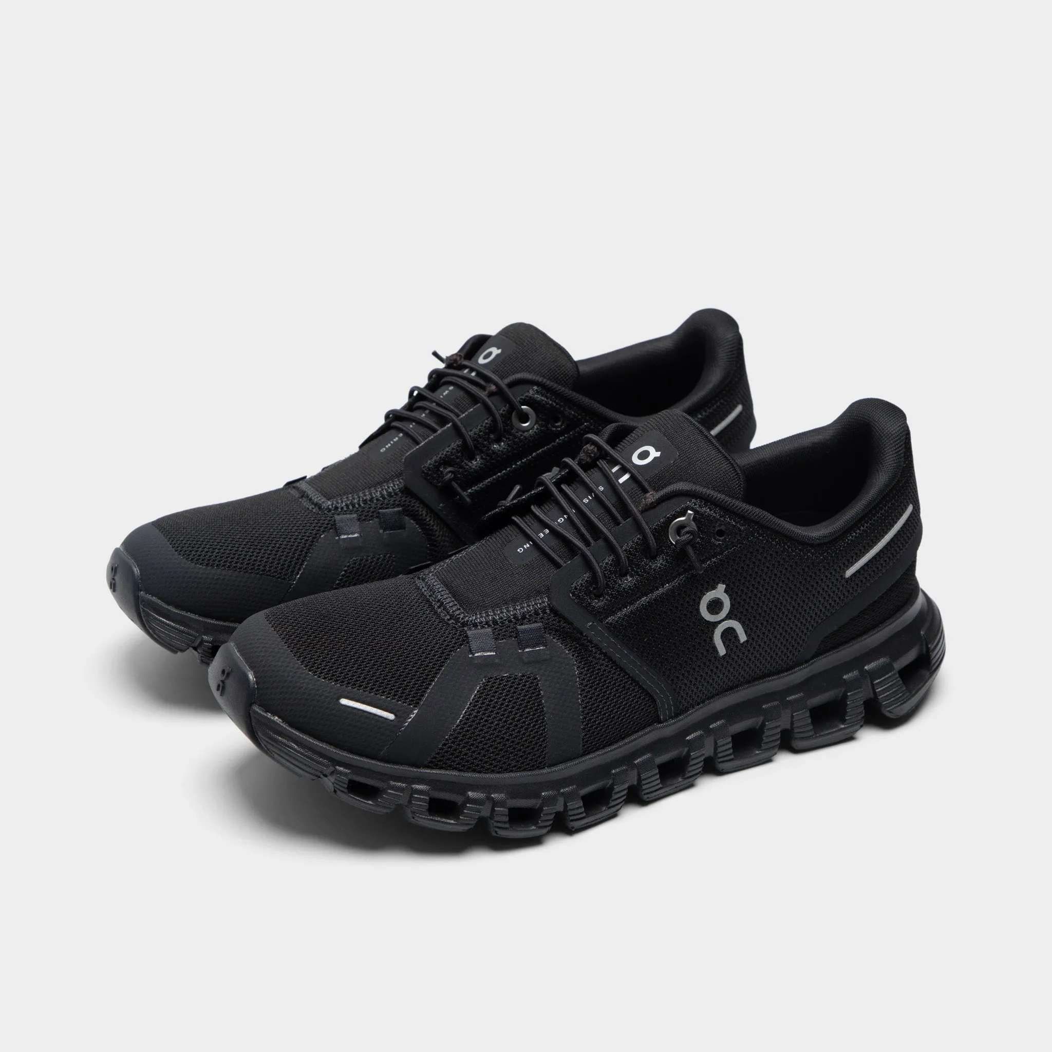 On Women's Cloud 6 Black / Black sold by JD Sports product image thumbnail 2