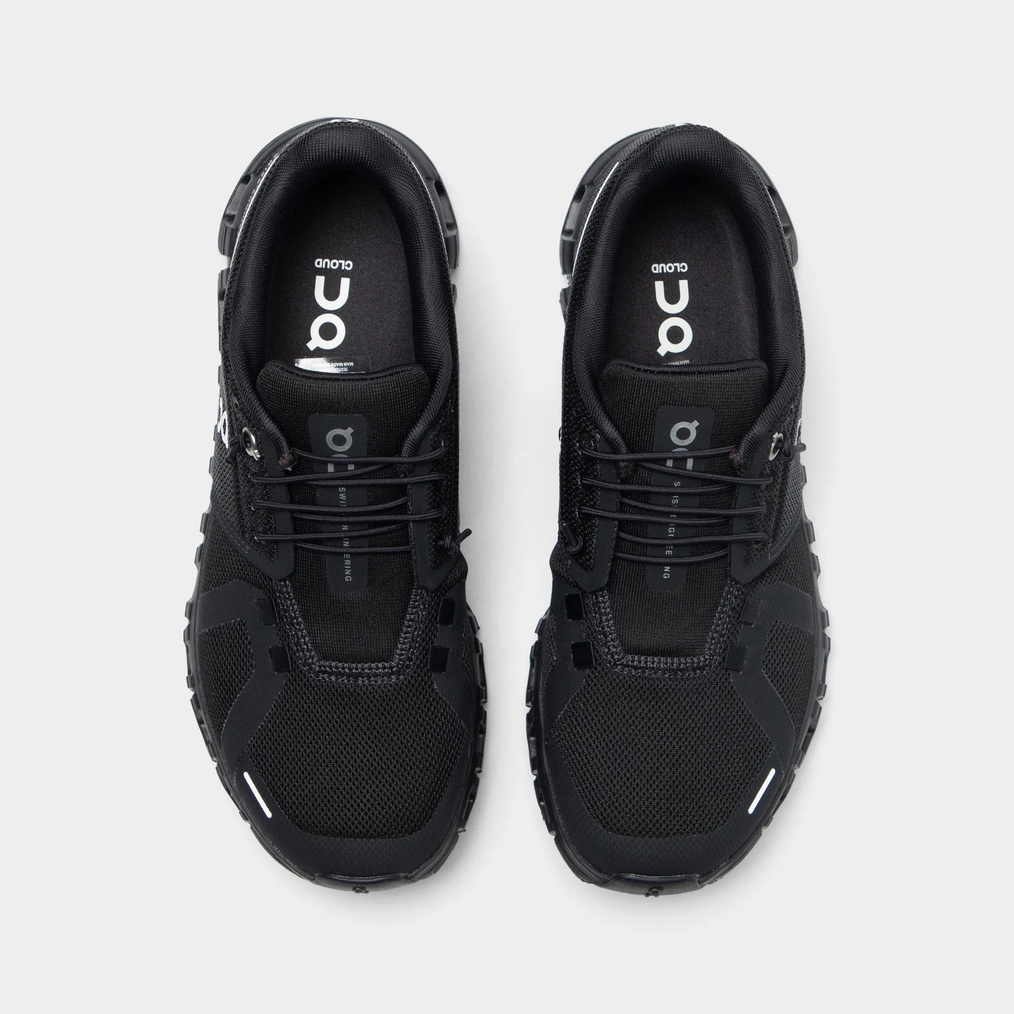 On Women's Cloud 6 Black / Black sold by JD Sports product image thumbnail 5