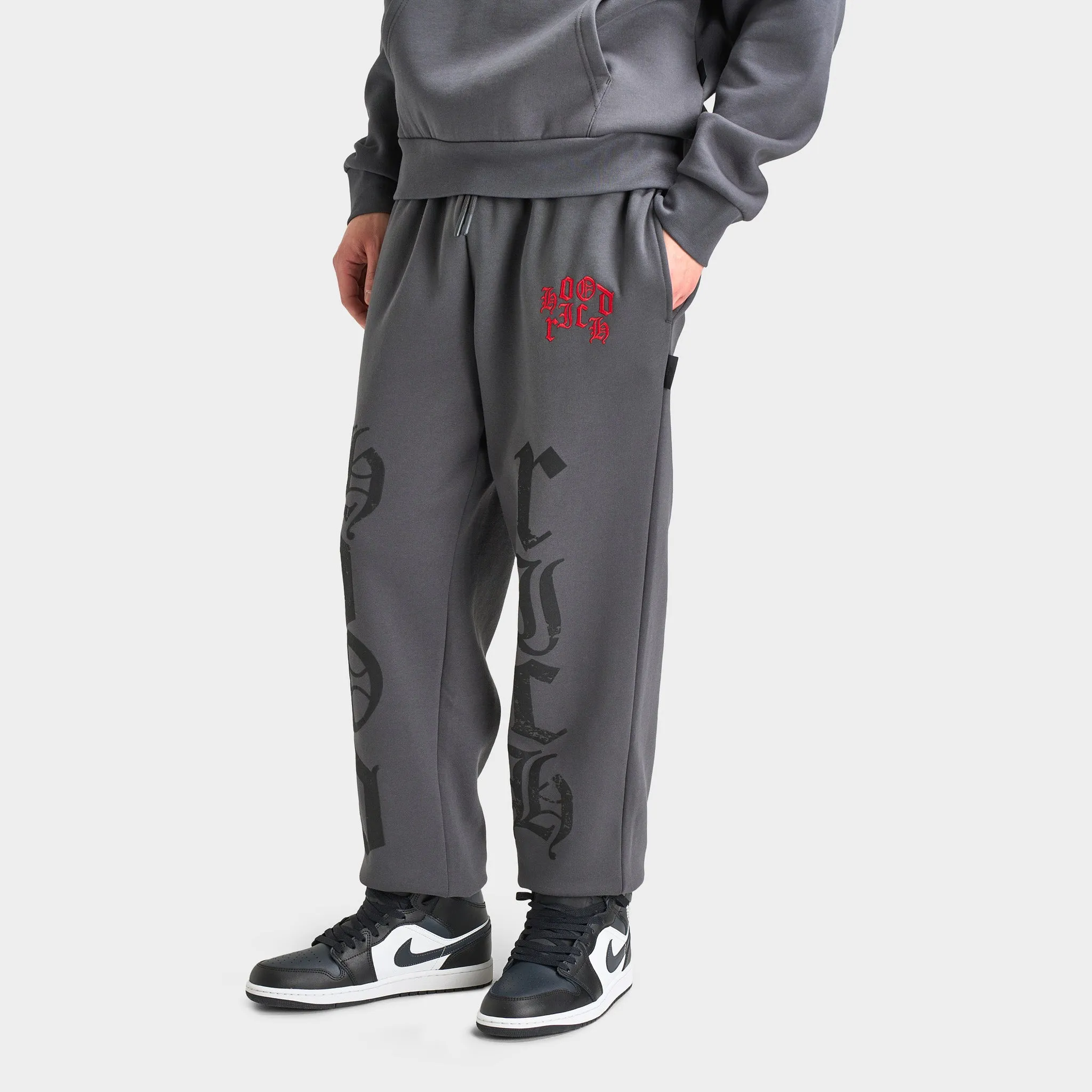 Hoodrich Crown Oversized Joggers Asphalt / Lychee sold by JD Sports product image thumbnail 3