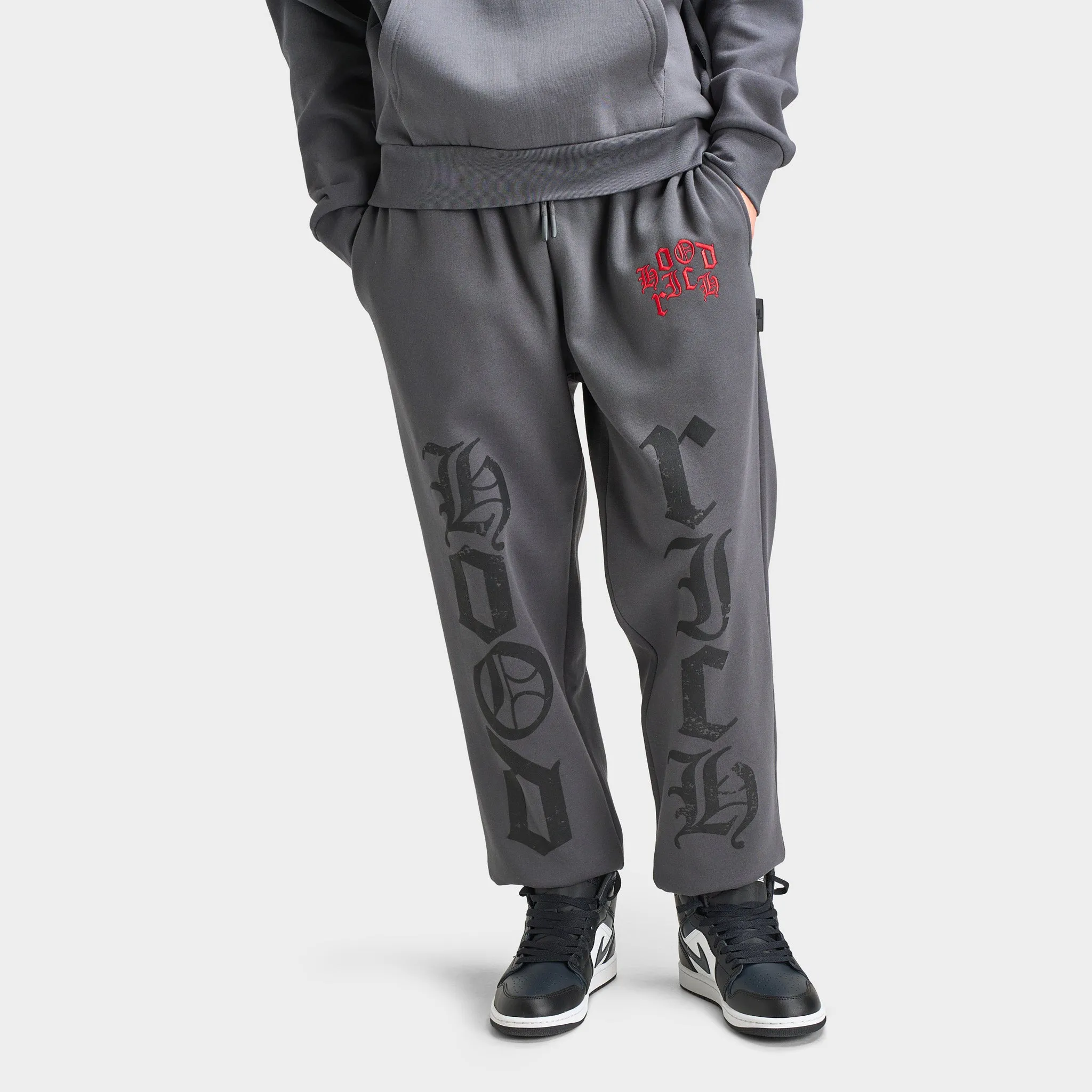 Hoodrich Crown Oversized Joggers Asphalt / Lychee sold by JD Sports