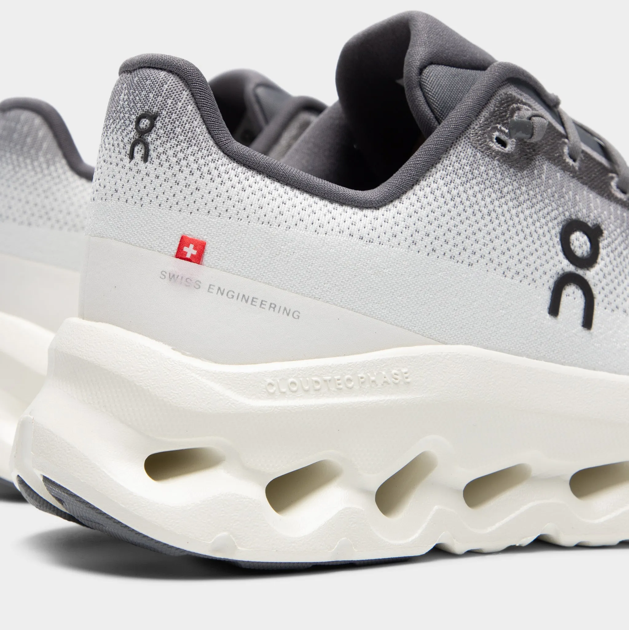 On Cloudtilt Ivory / Rock sold by JD Sports product image thumbnail 4