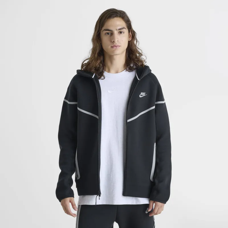 Nike Tech Fleece Full Zip Reflective Windrunner Black / Bemis Silver sold by JD Sports