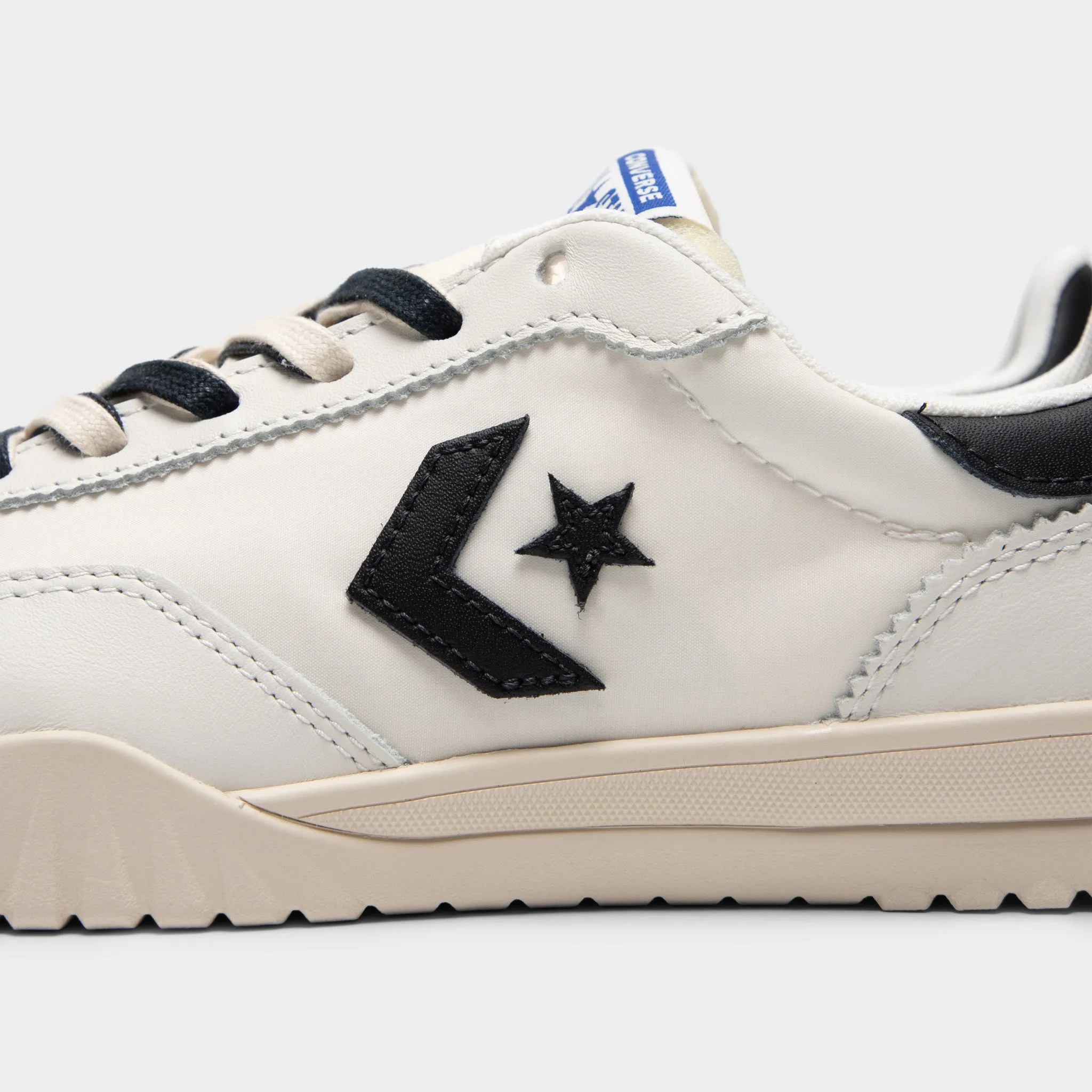 Converse Run Star Trainer Vintage White / Natural Ivory sold by JD Sports product image thumbnail 3
