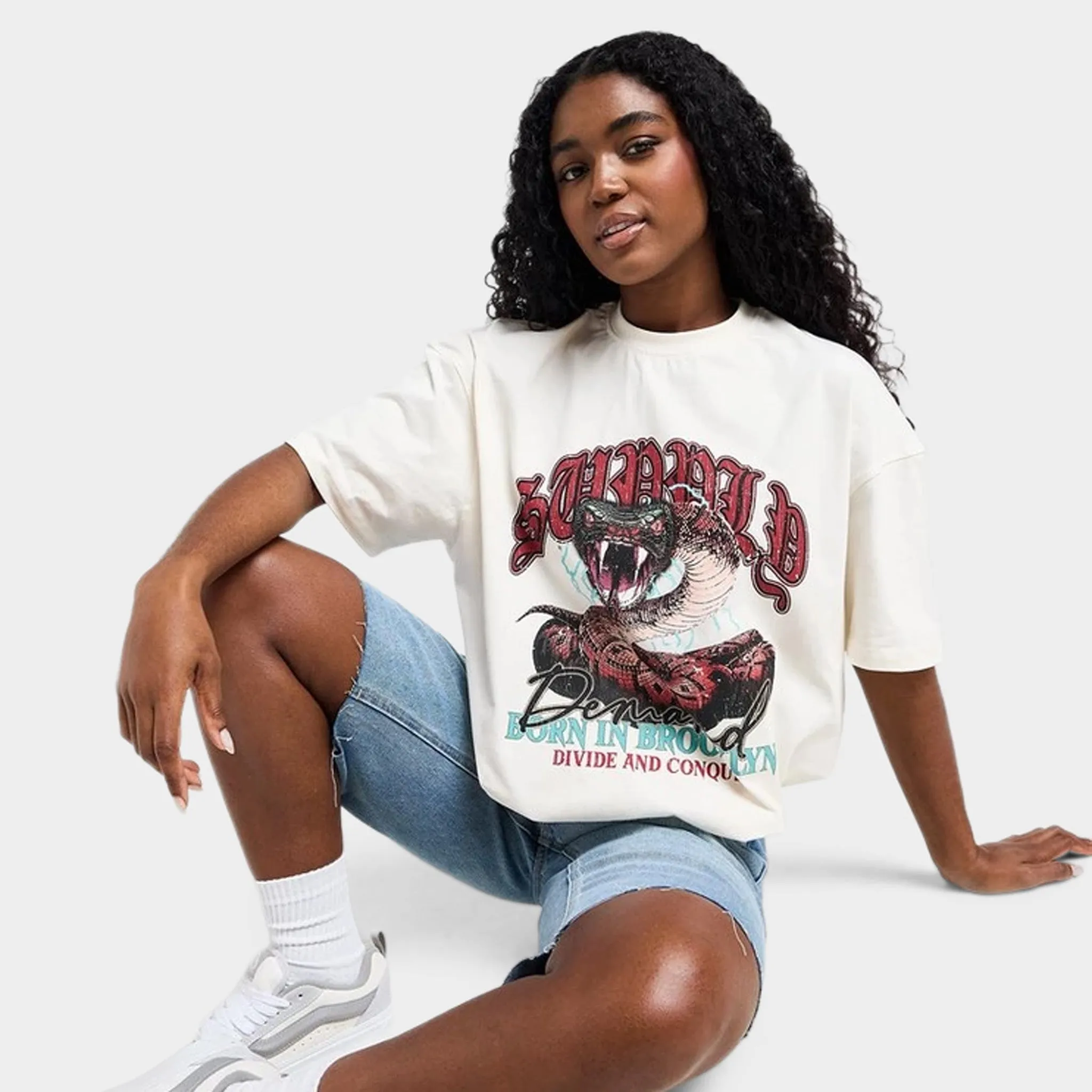 Supply & Demand Women's Born Graphic T-Shirt / Sugar Swizzle sold by JD Sports product image thumbnail 4