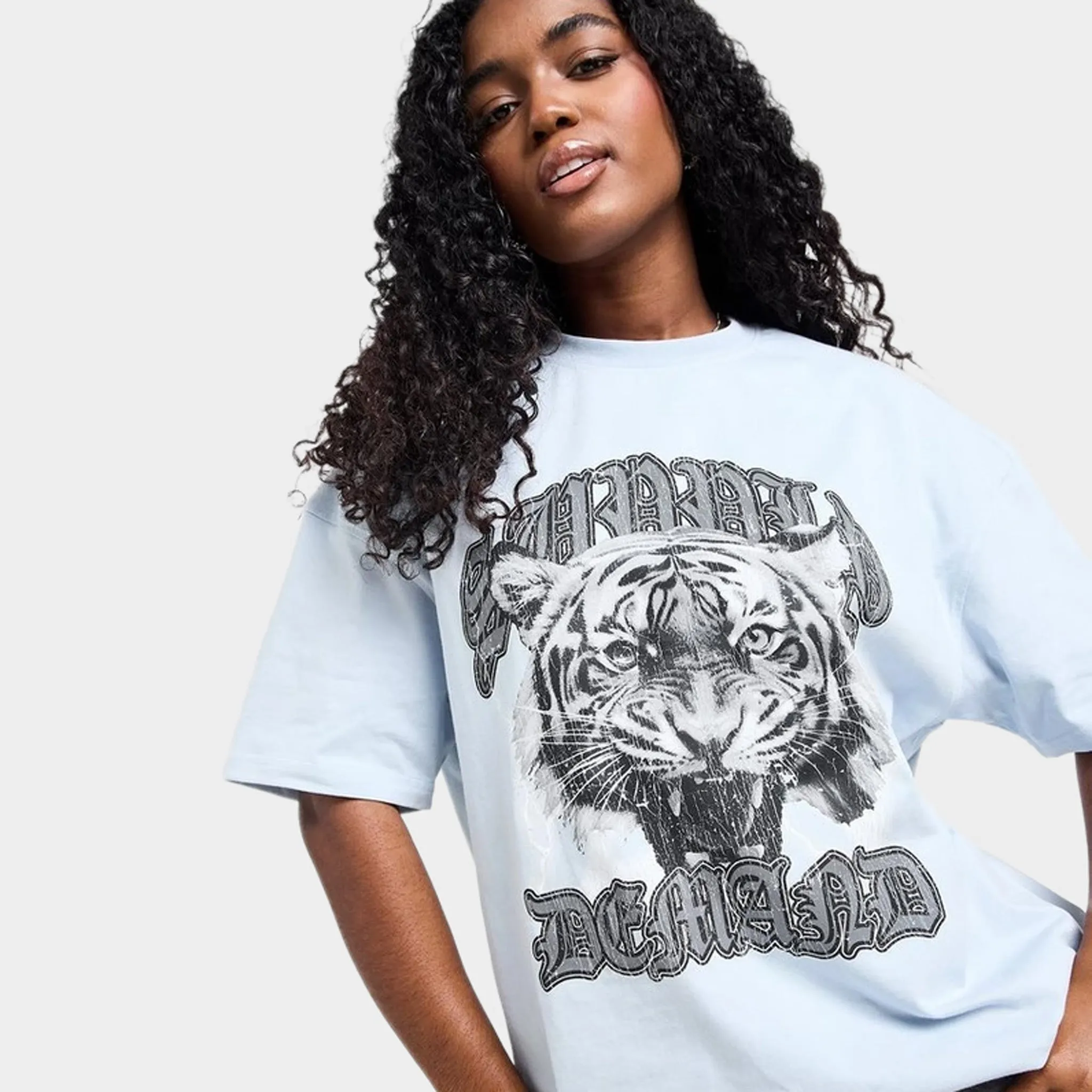 Supply & Demand Women's Tiger Graphic T-Shirt / Niagara Mist sold by JD Sports product image thumbnail 3
