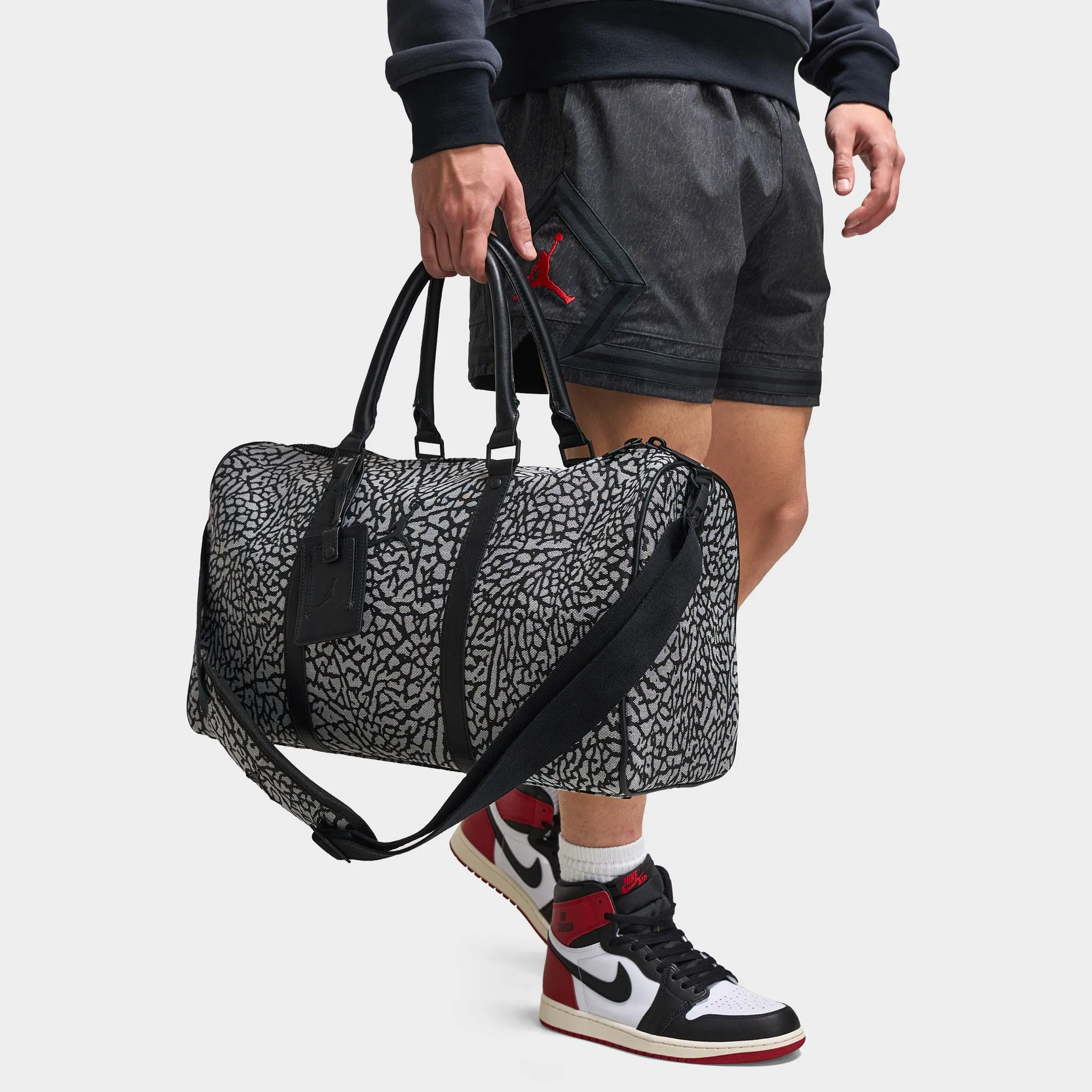 Jordan Icon Duffle Bag Black / Elephant Print sold by JD Sports