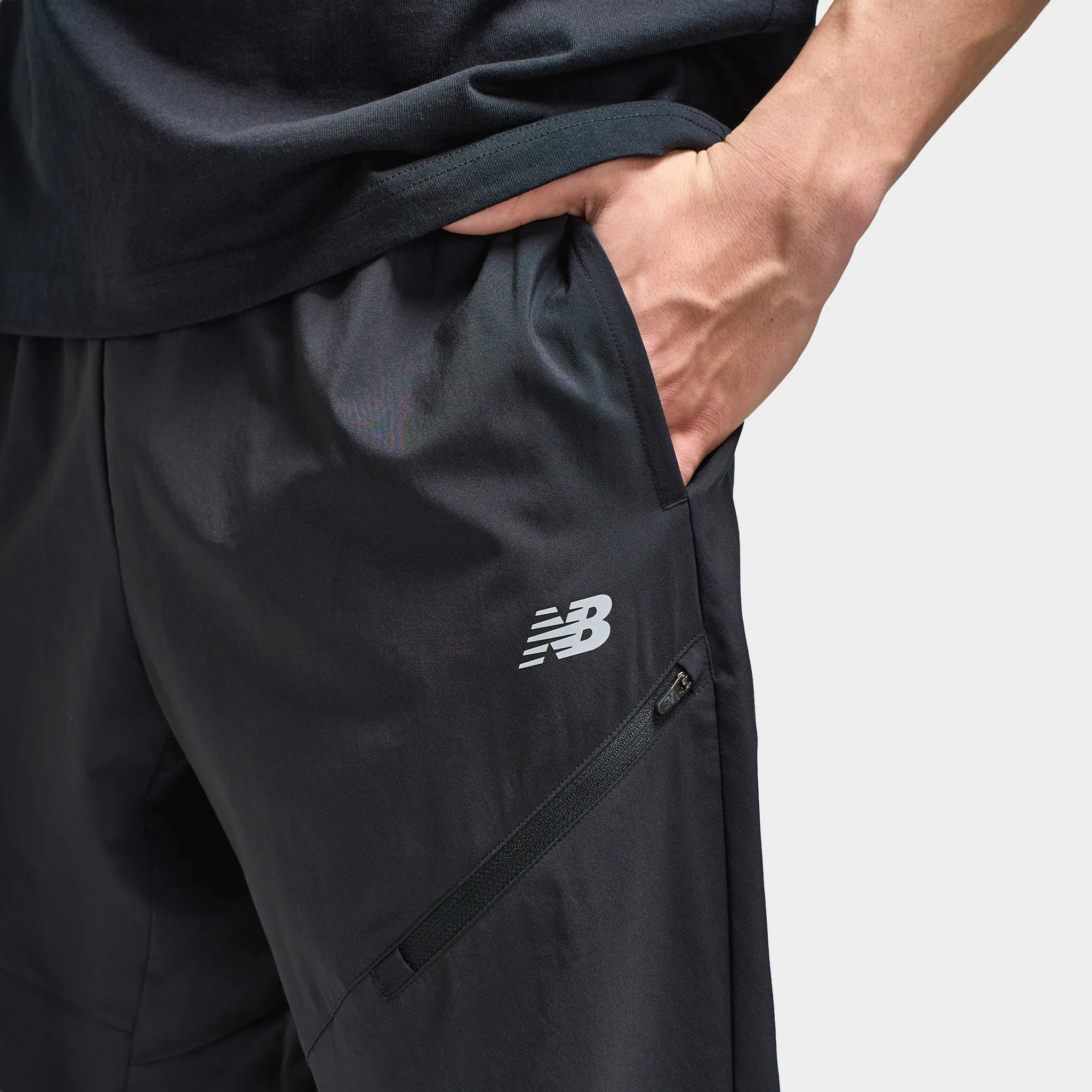New Balance Woven Zip Pocket Pants Black / Slate Grey sold by JD Sports product image thumbnail 4