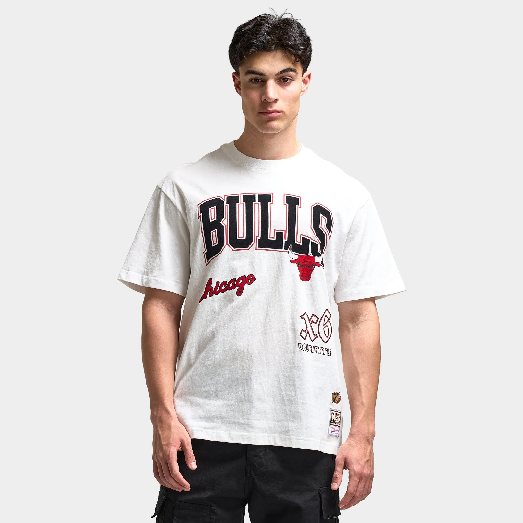 Mitchell & Ness Chicago Bulls Multi Logo T-Shirt / White sold by JD Sports