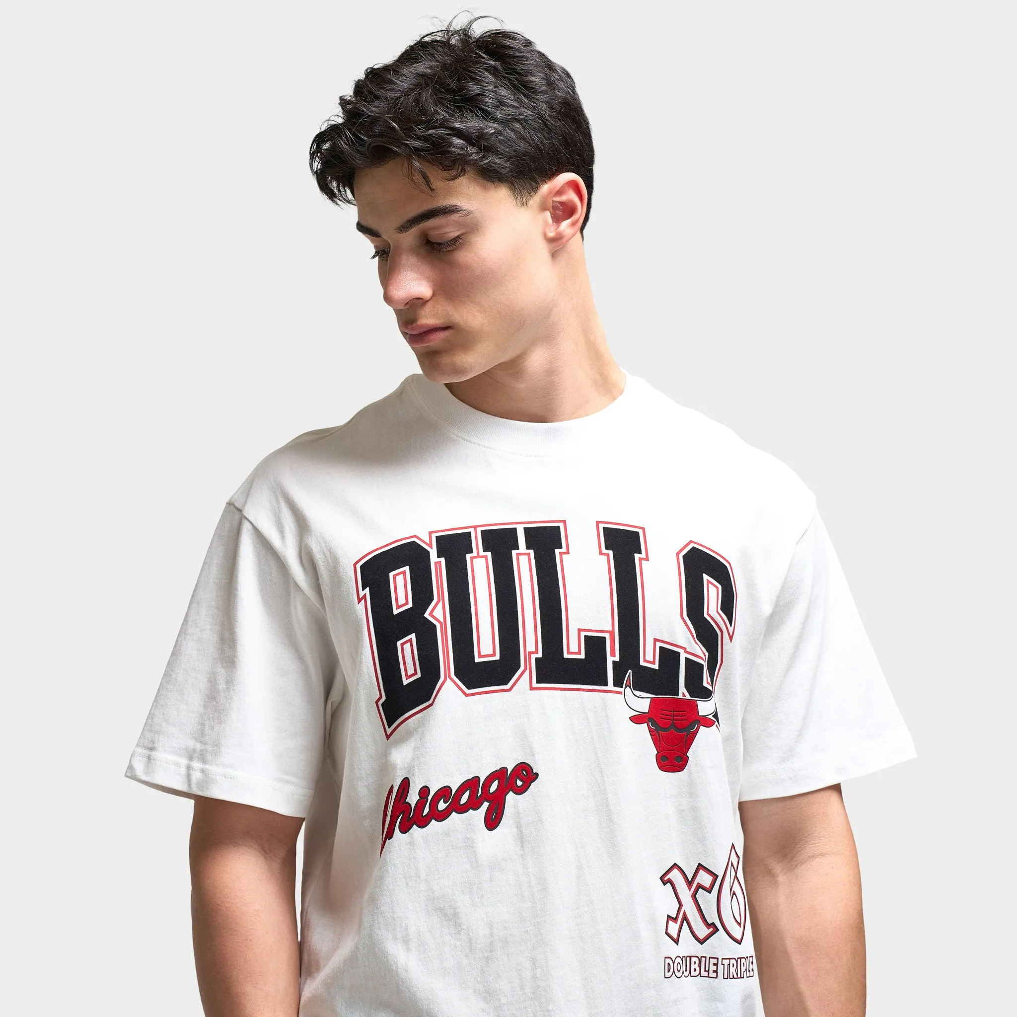 Mitchell & Ness Chicago Bulls Multi Logo T-Shirt / White sold by JD Sports product image thumbnail 3