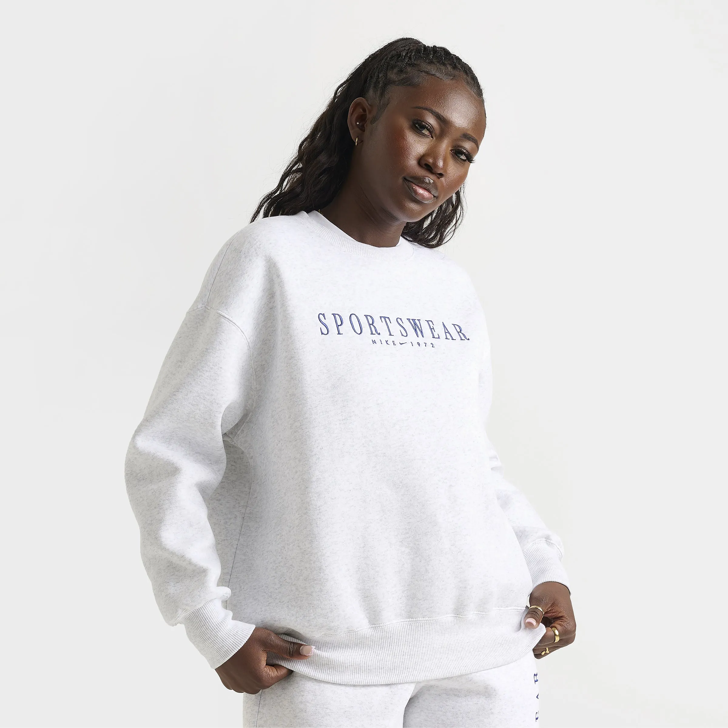 Nike Sportswear Women's Phoenix Fleece Oversized Crewneck Birch Heather / Deep Royal Blue sold by JD Sports product image thumbnail 3