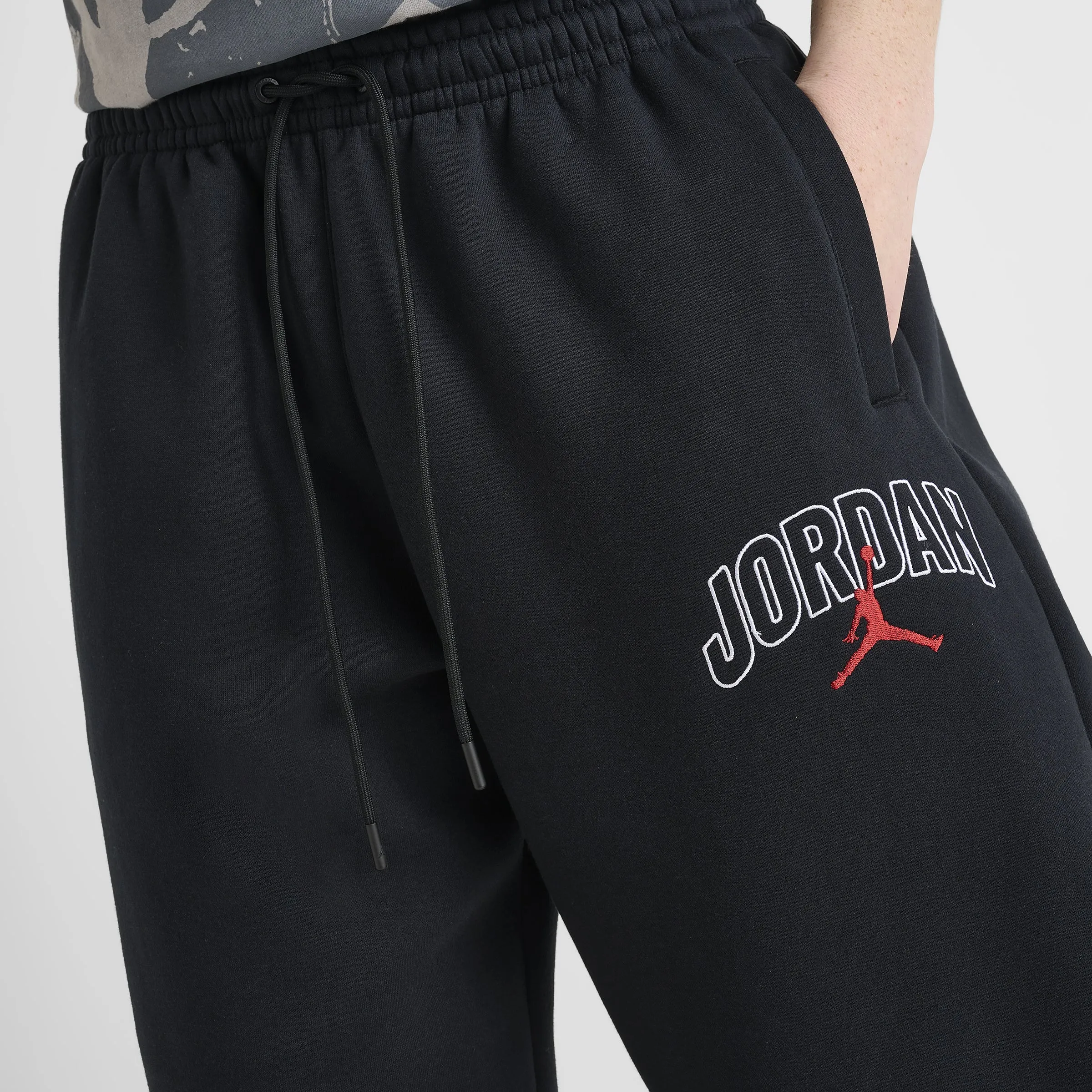 Jordan Brooklyn Oversized Graphic Pants Black / Gym Red sold by JD Sports product image thumbnail 4