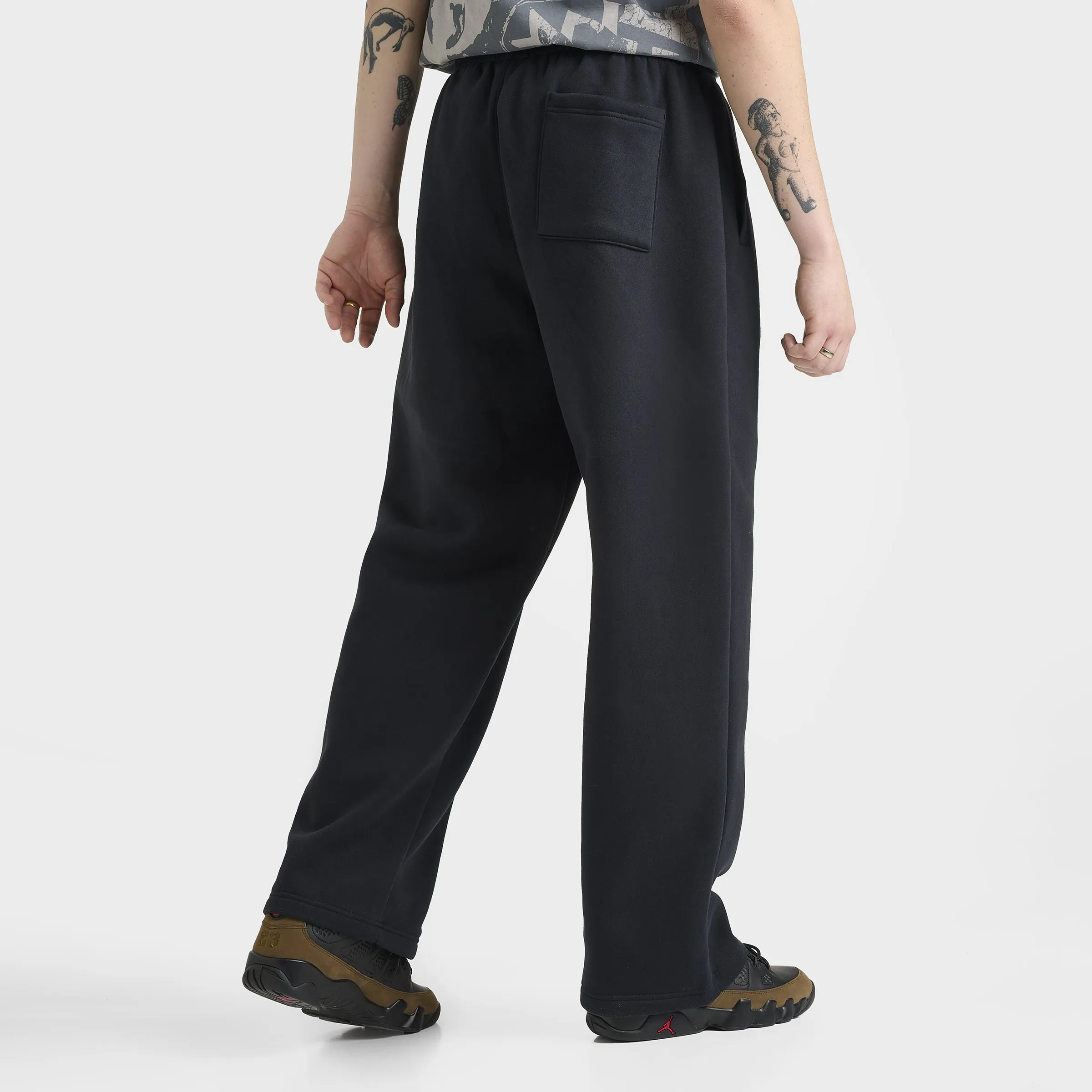 Jordan Brooklyn Oversized Graphic Pants Black / Gym Red sold by JD Sports product image thumbnail 2
