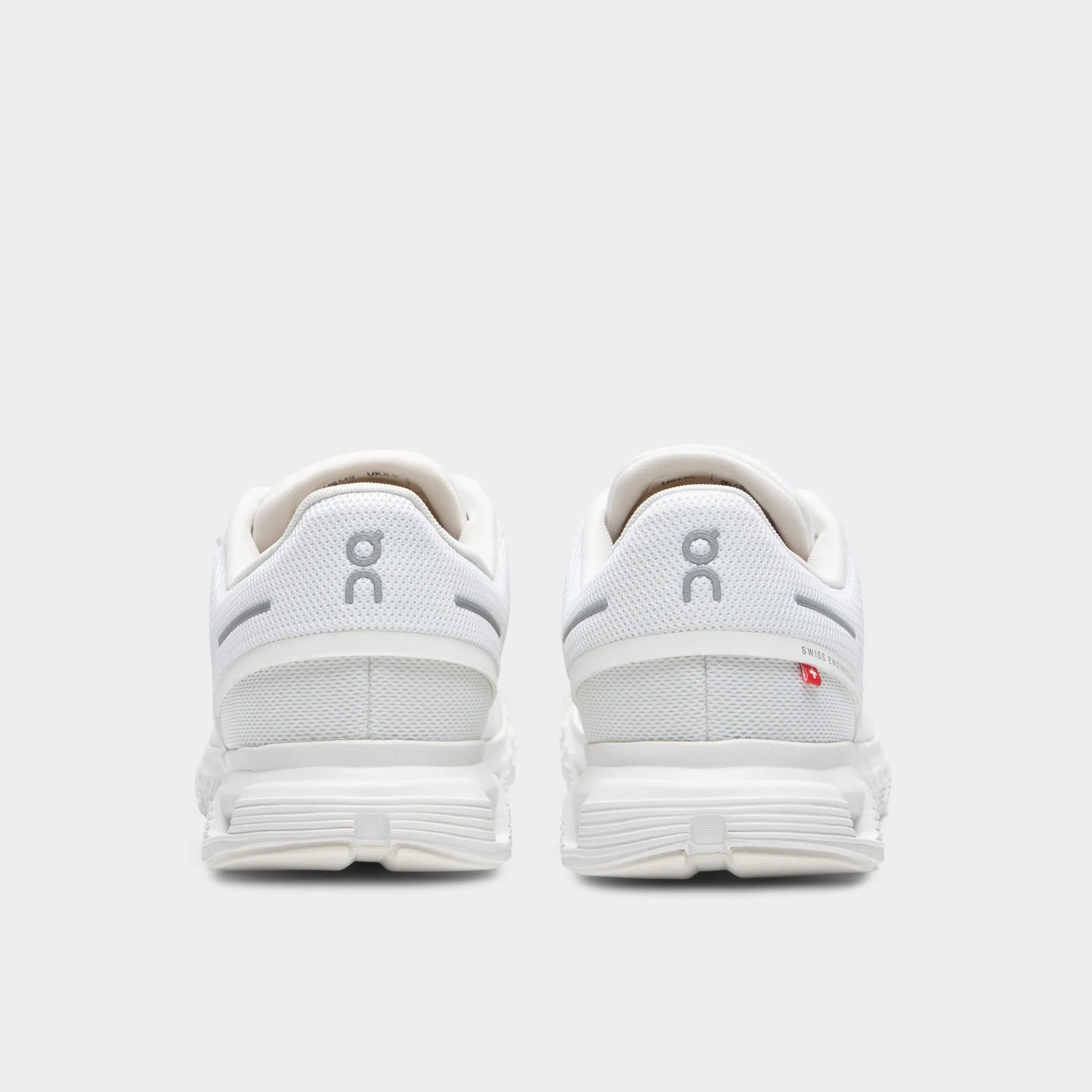 On Cloud 6 White / White sold by JD Sports product image thumbnail 4