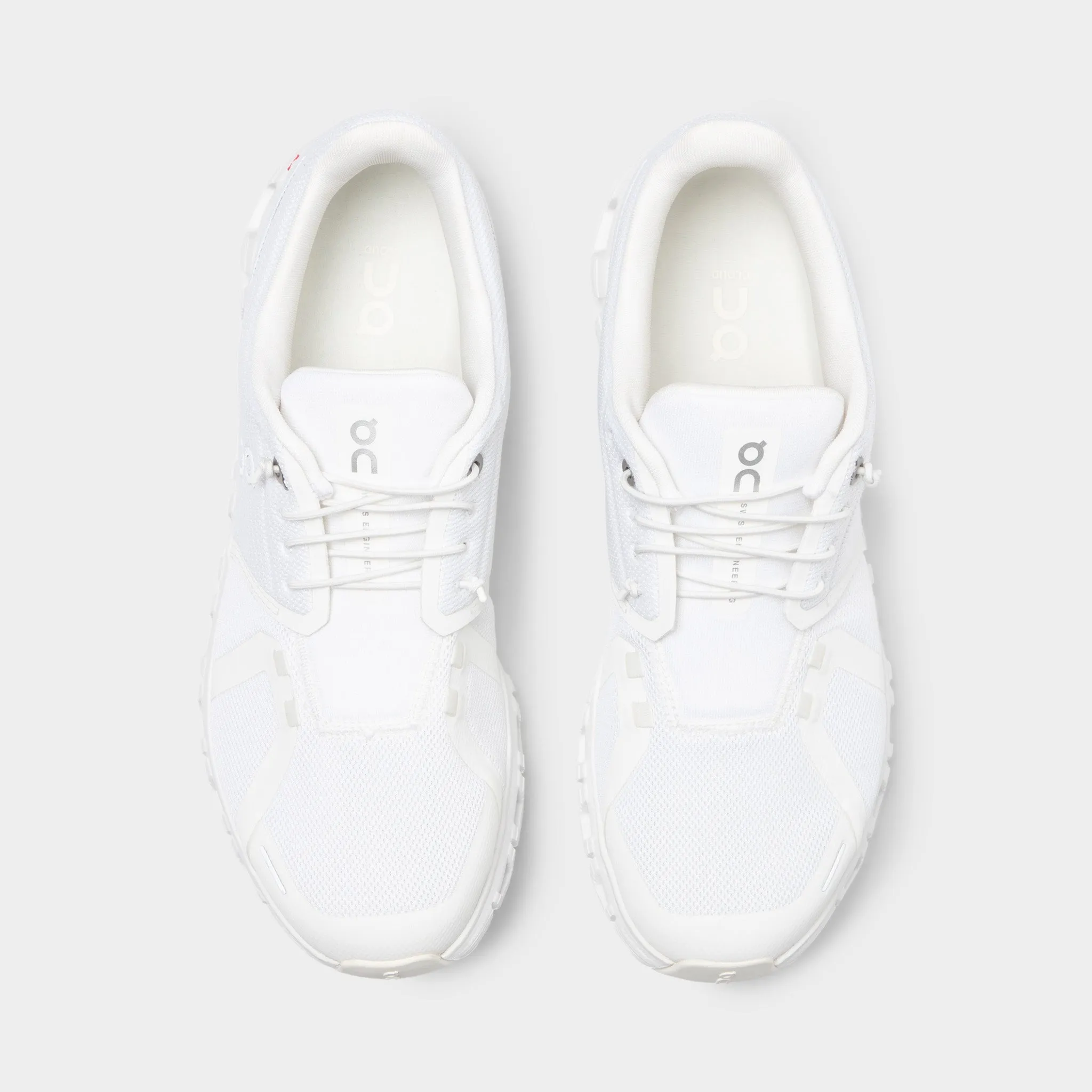 On Cloud 6 White / White sold by JD Sports product image thumbnail 2