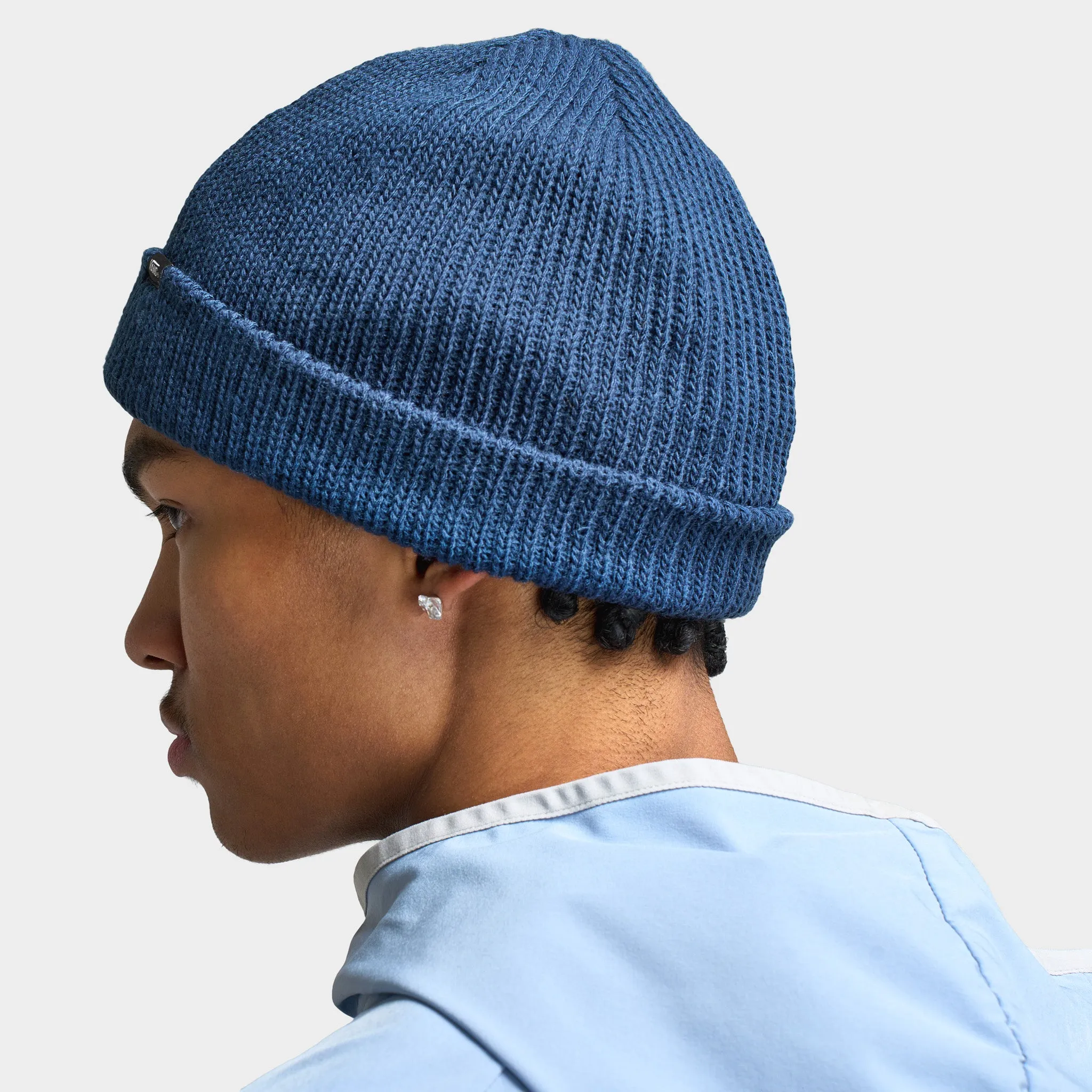 Vans Core Basics Beanie / Dress Blues sold by JD Sports product image thumbnail 2