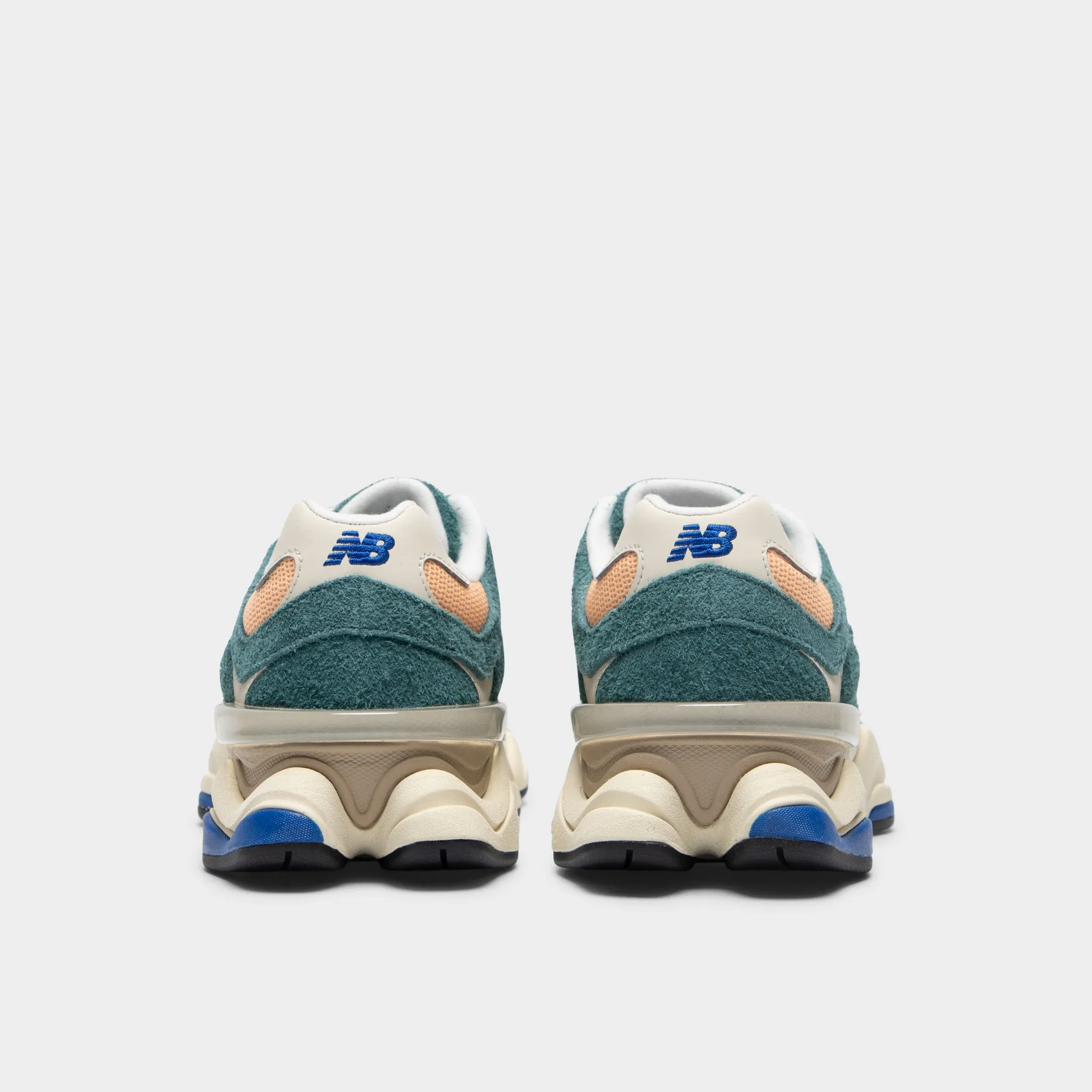New Balance 9060 New Spruce / Peach Blossom sold by JD Sports product image thumbnail 4