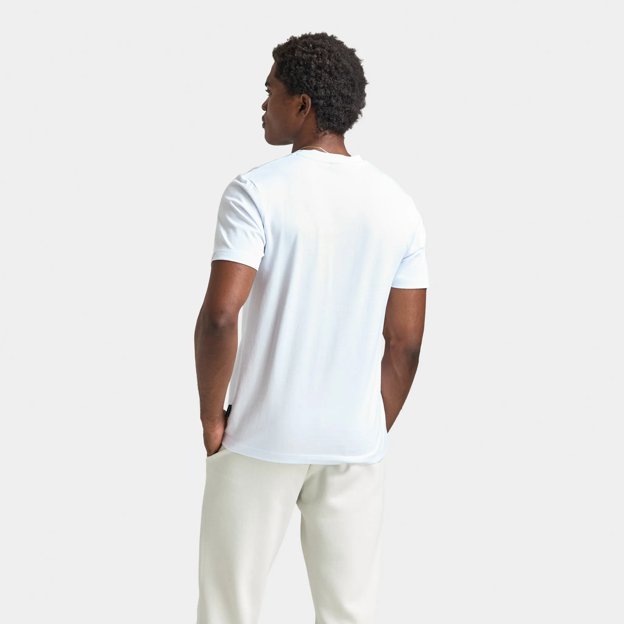 Sonneti Cruise T-Shirt / Optic White sold by JD Sports product image thumbnail 2