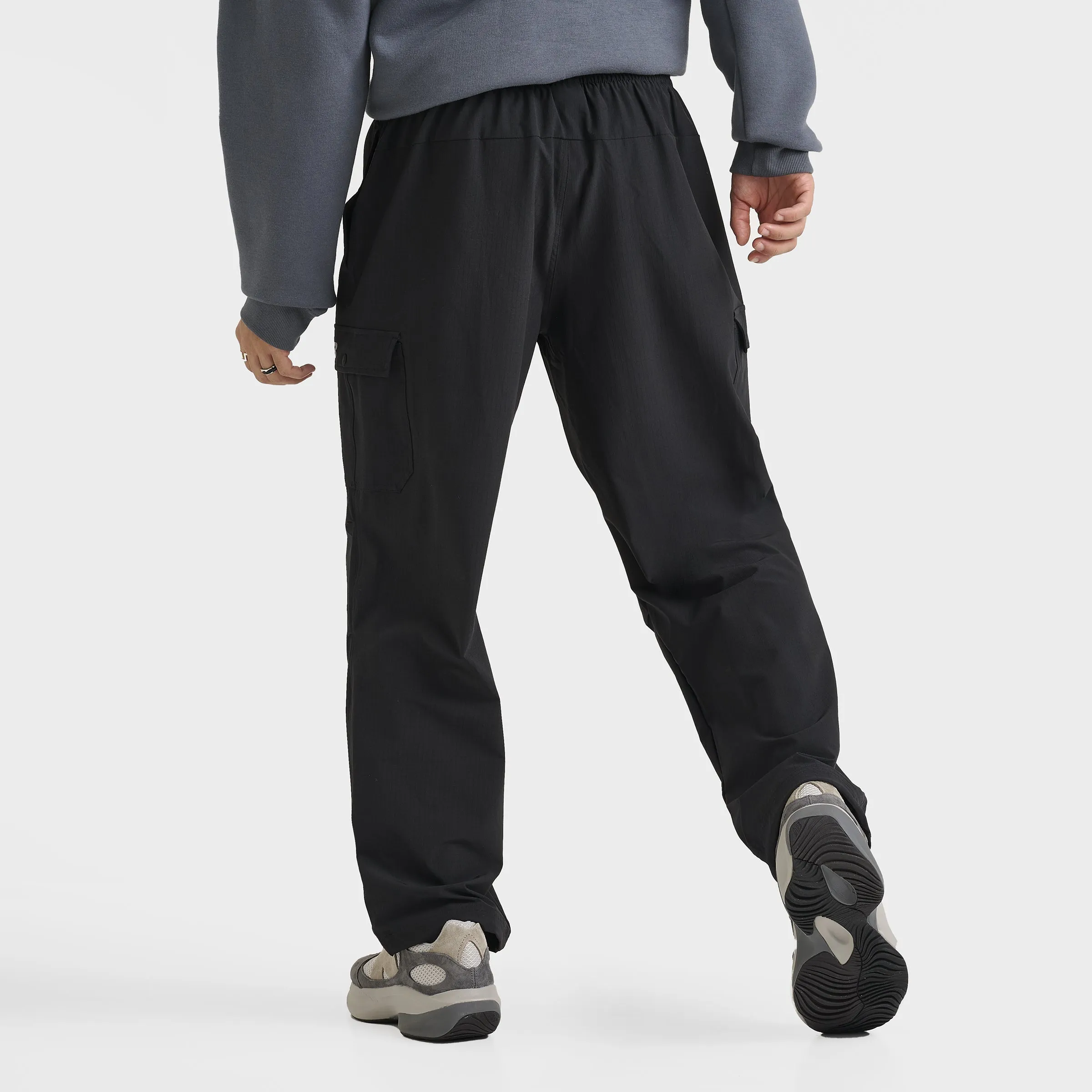New Balance Ripstop Cargo Pants / Black sold by JD Sports product image thumbnail 2