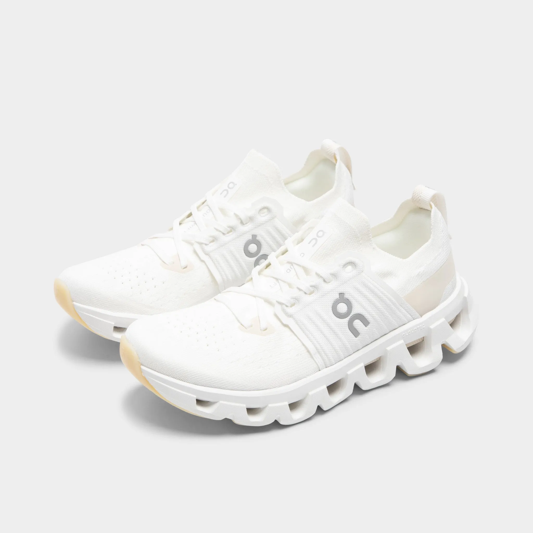 On Women's Cloudswift 4 White / Cream sold by JD Sports product image thumbnail 2