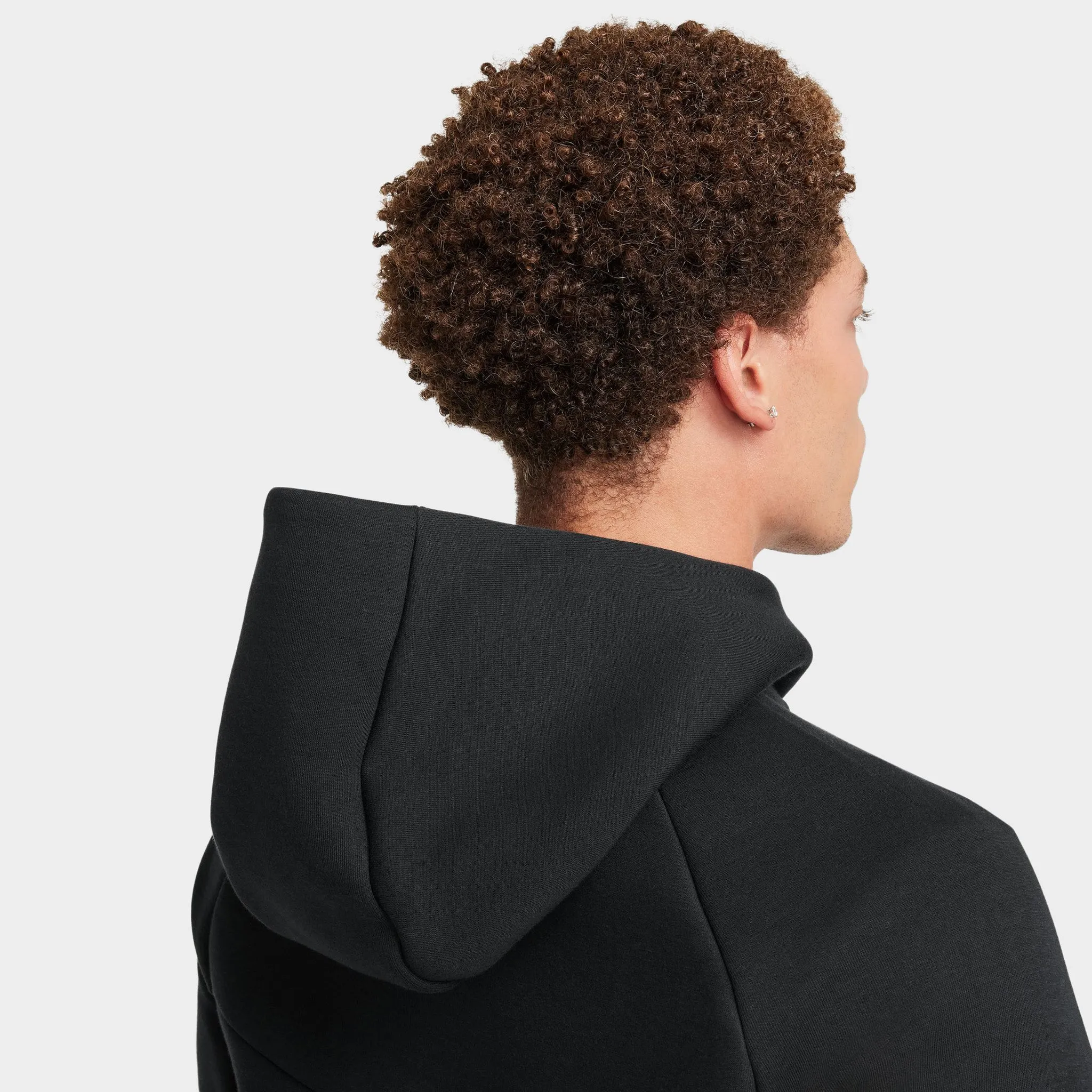 Nike Tech Fleece Full-Zip Windrunner Hoodie Black / Anthracite - Green Strike sold by JD Sports product image thumbnail 5