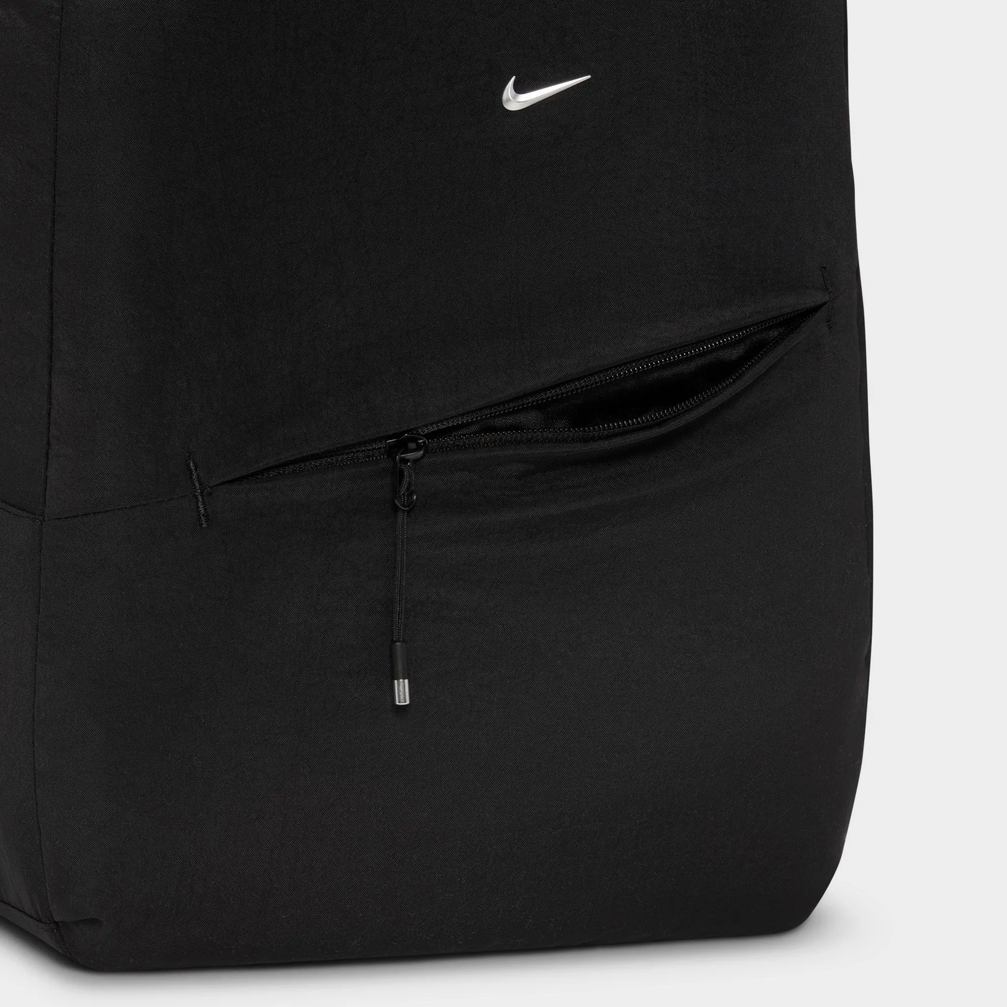 Nike Aura Backpack Black / Black - Matte Silver sold by JD Sports product image thumbnail 5