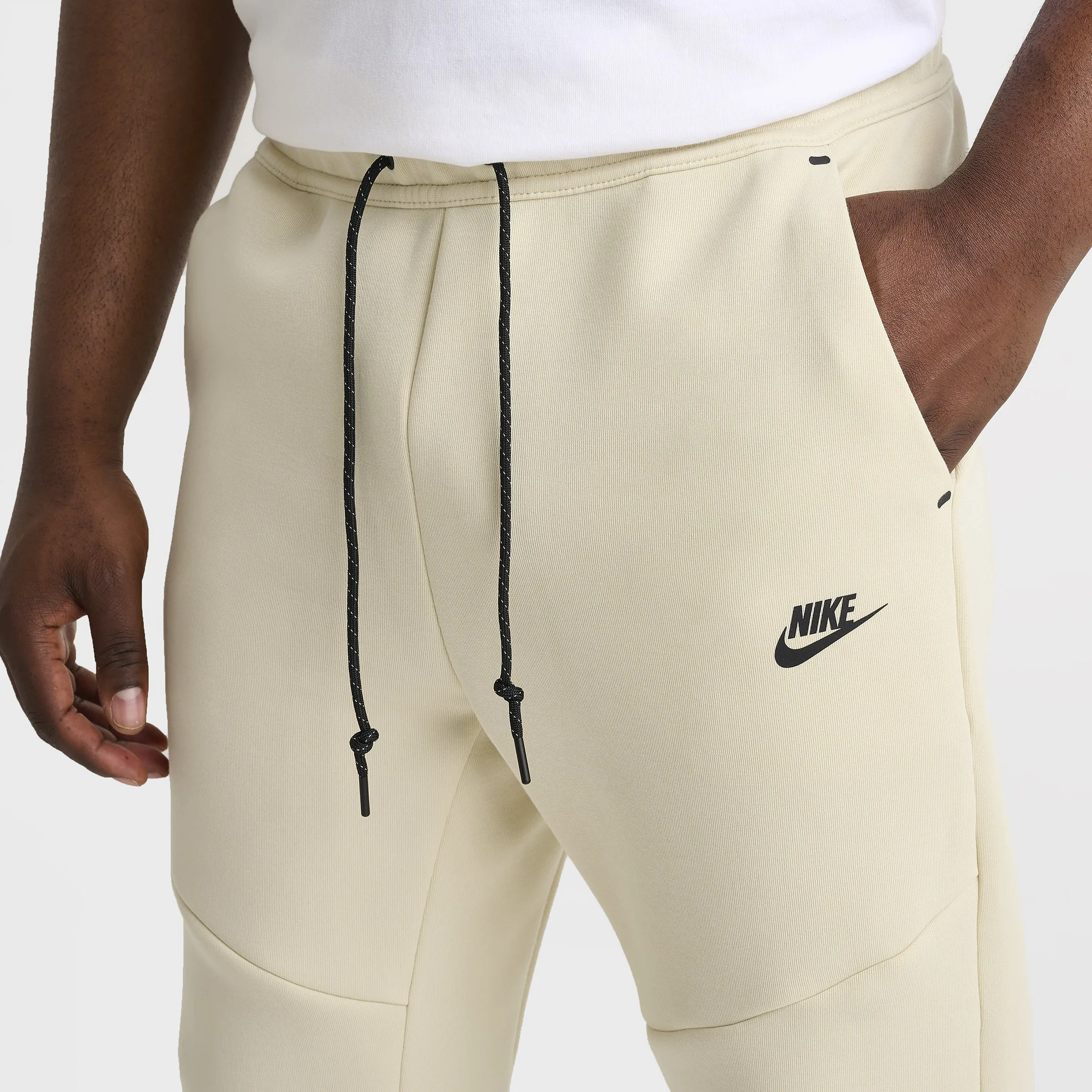 Nike Tech Fleece Joggers Light Khaki / Black sold by JD Sports product image thumbnail 4